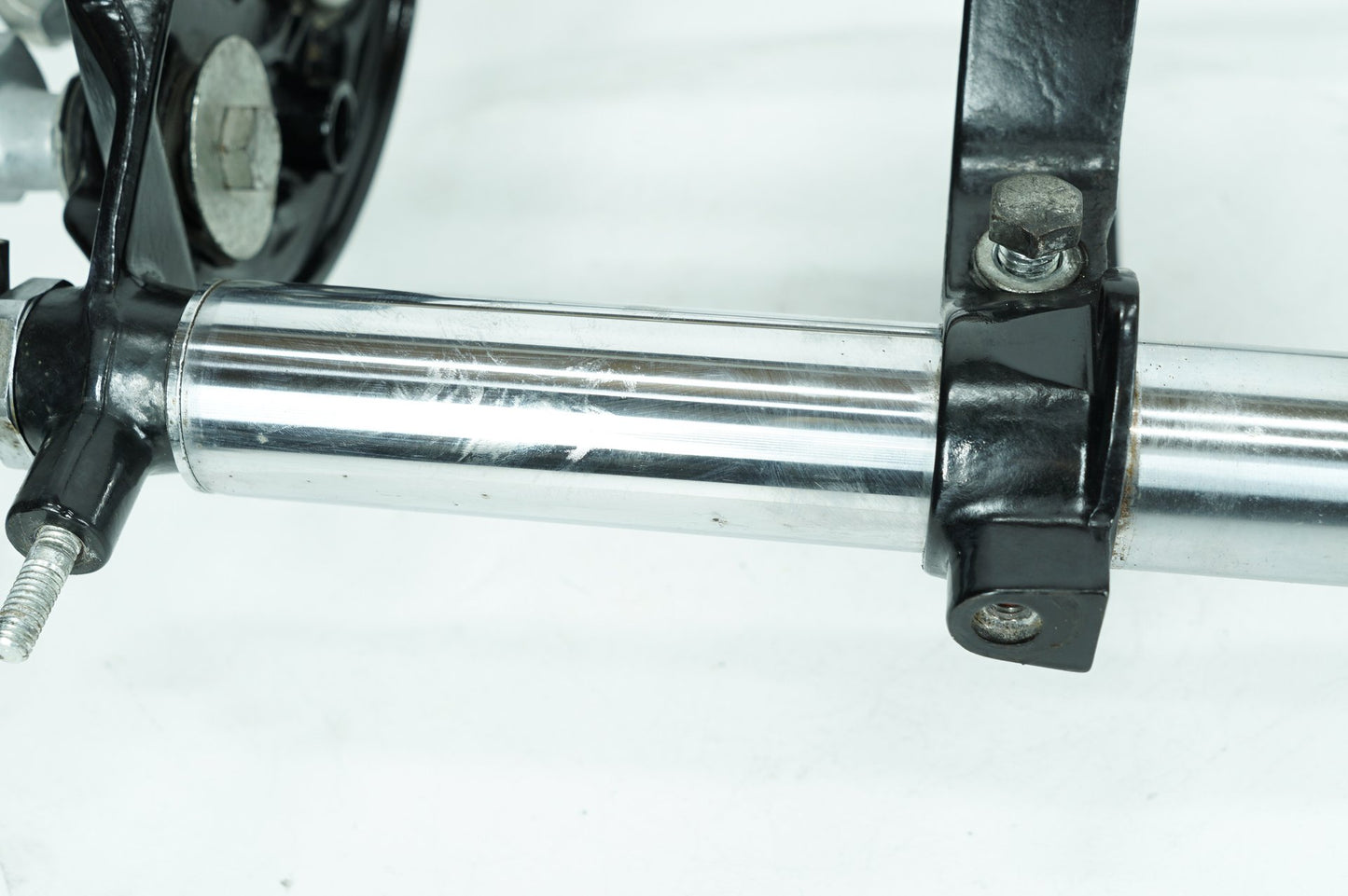 1984 - 1998 Harley-Davidson Touring Road King Classic Front Triple Tree Set & LH RH Fork Legs Sliders 45863-84