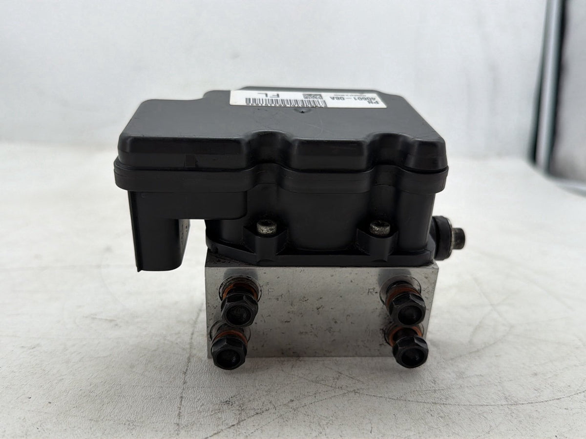 2010 Harley Electra Glide Touring Ultra OEM ABS Brake Pump & Control Module