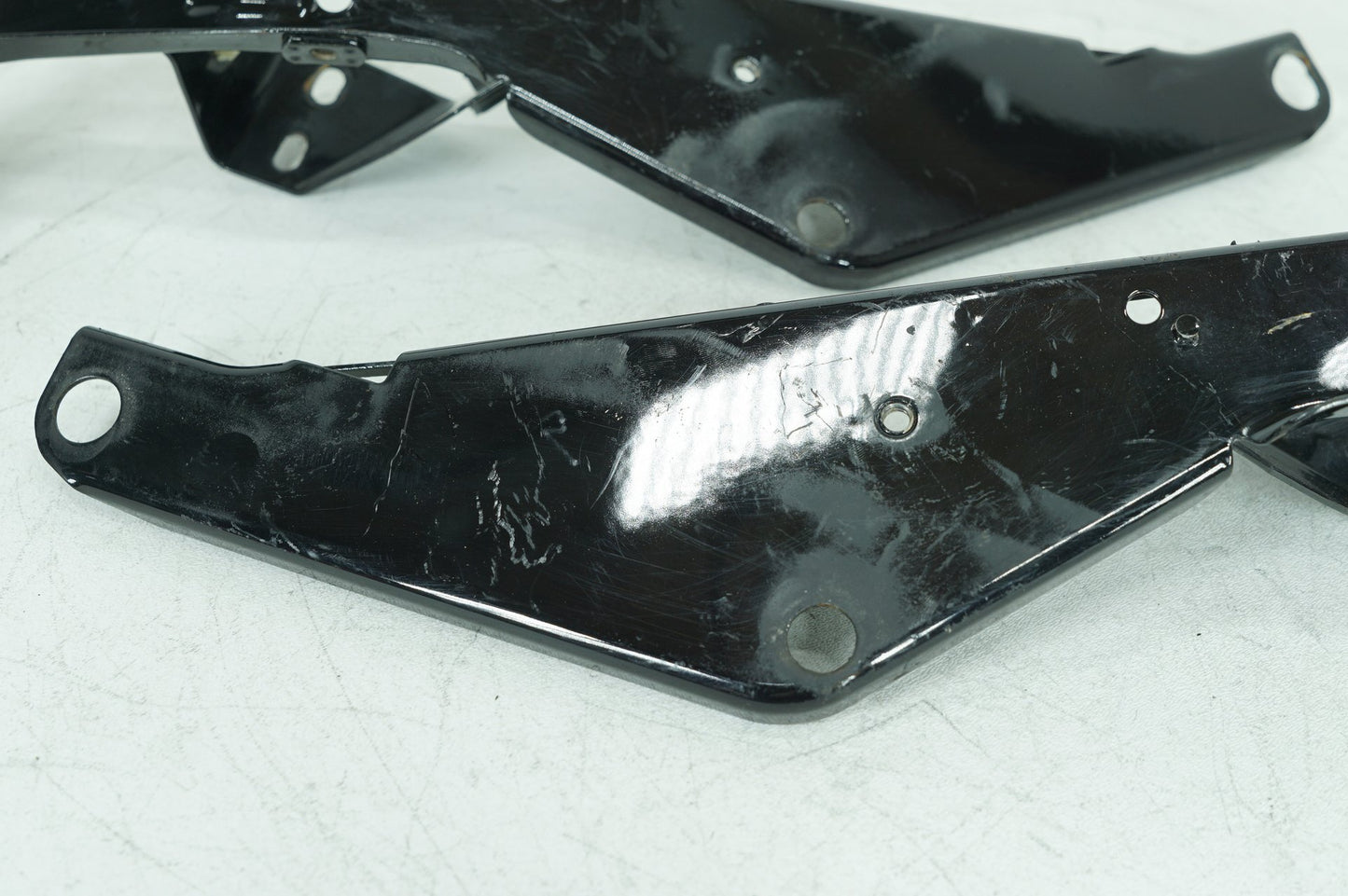 2007 - 2011 Harley-Davidson Touring Street Glide Right Left Fairing Support Brackets 58478-96B