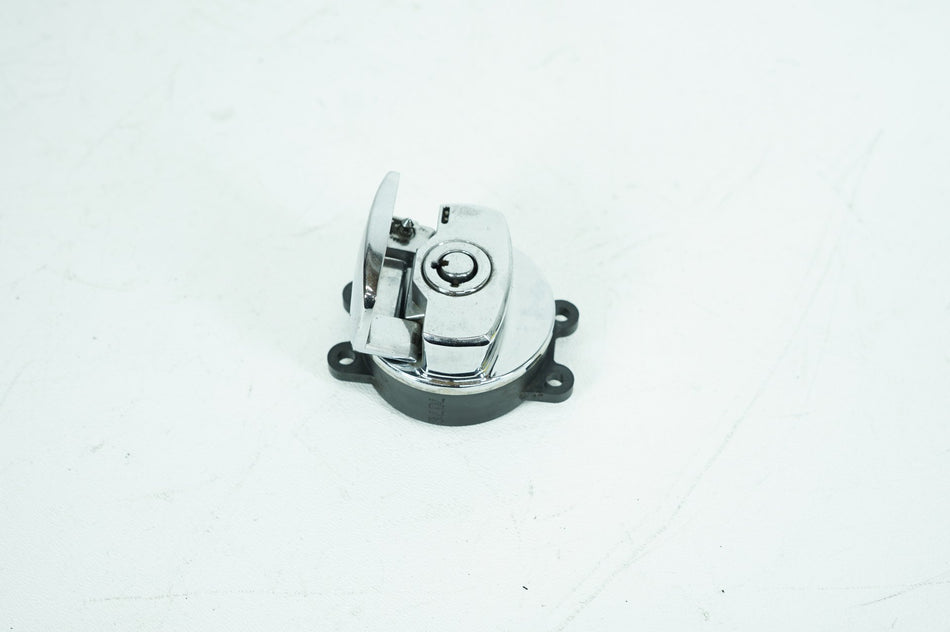 2007 - 2011 Harley-Davidson Touring Road King Classic Ignition Switch Cylinder Barrel Lockset NOKey 71313-96A