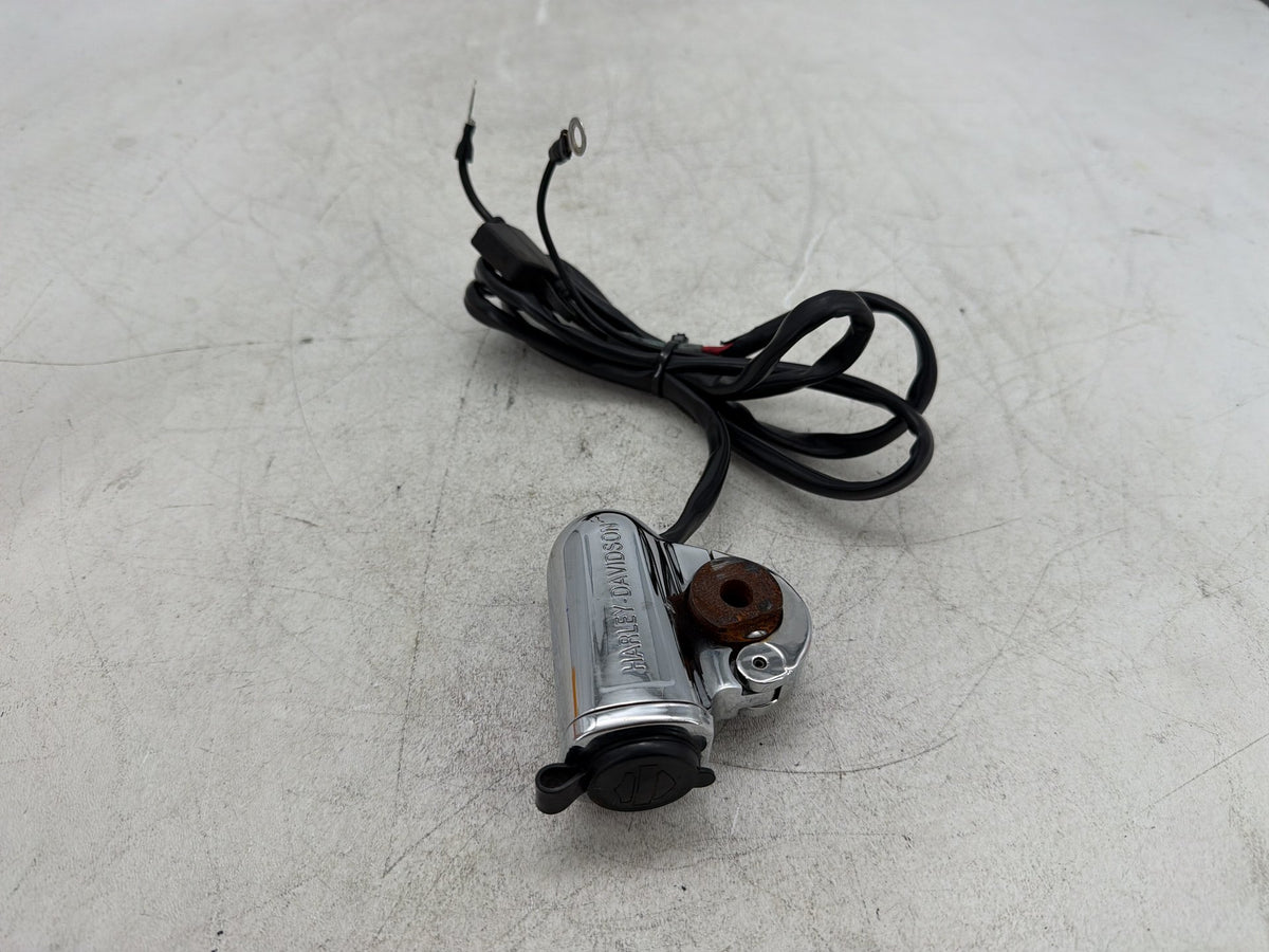 2001 Harley Fat Boy Softail FLSTFI OEM Handlebar Mounted Auxiliary Power Port