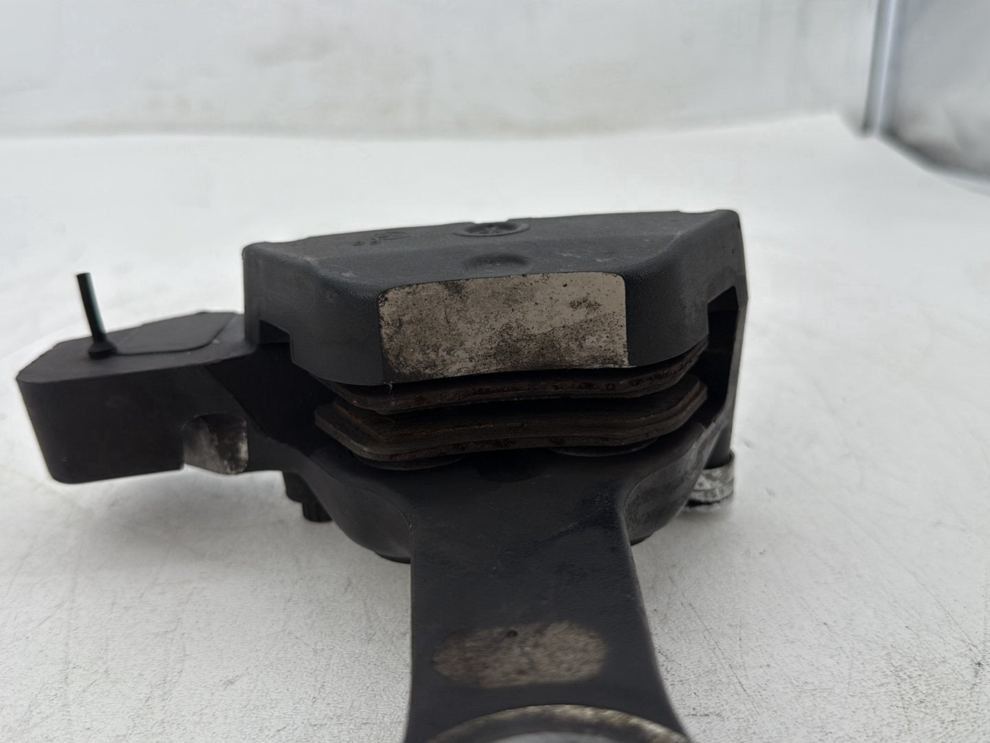 2006 Harley Dyna FXDWGI Wide Glide OEM Rear Back Brake Caliper