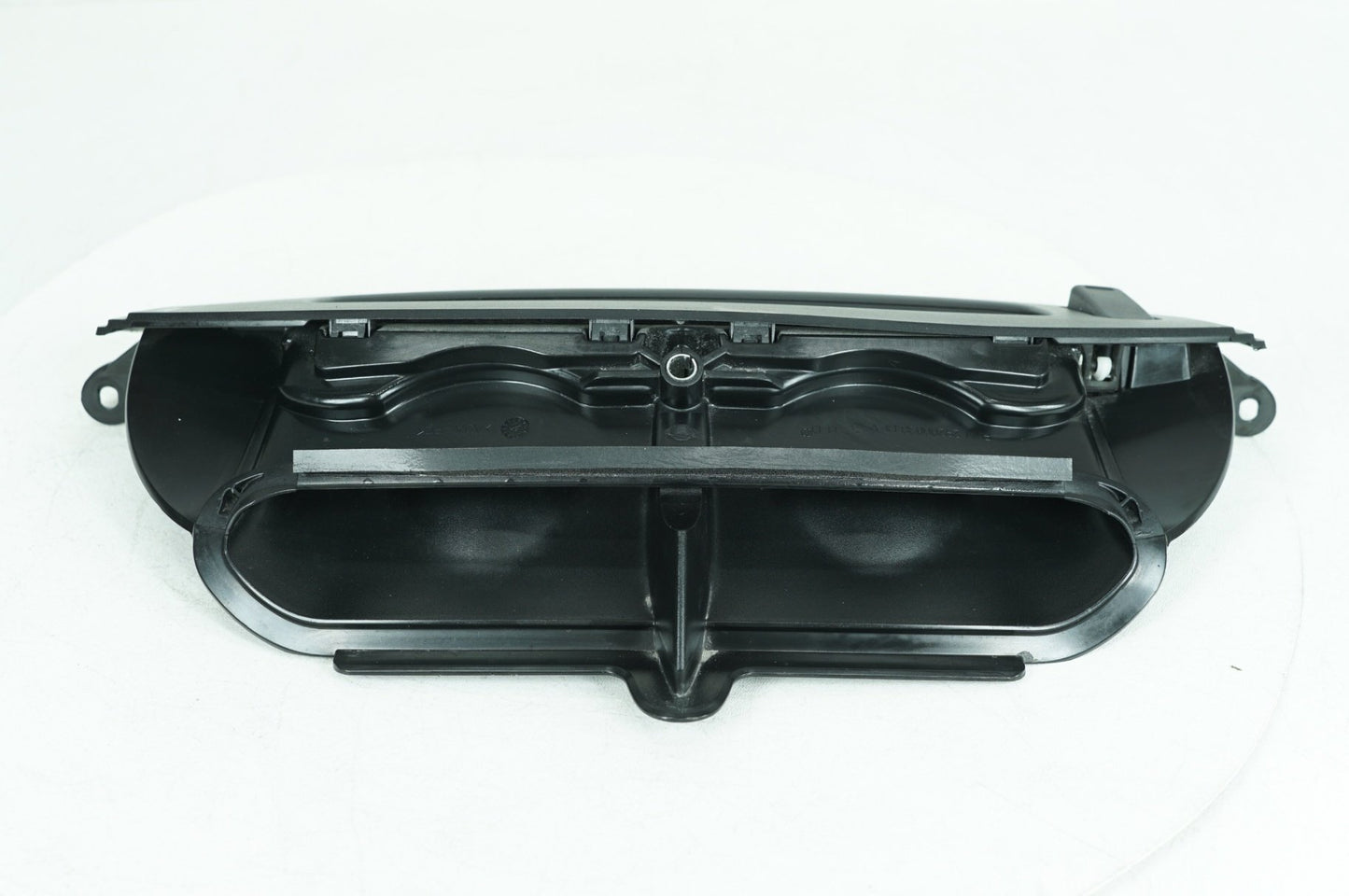 2008 - 2016 Harley-Davidson Touring Electra Glide Ultra Front Inner Fairing Air Duct Vent 29200003