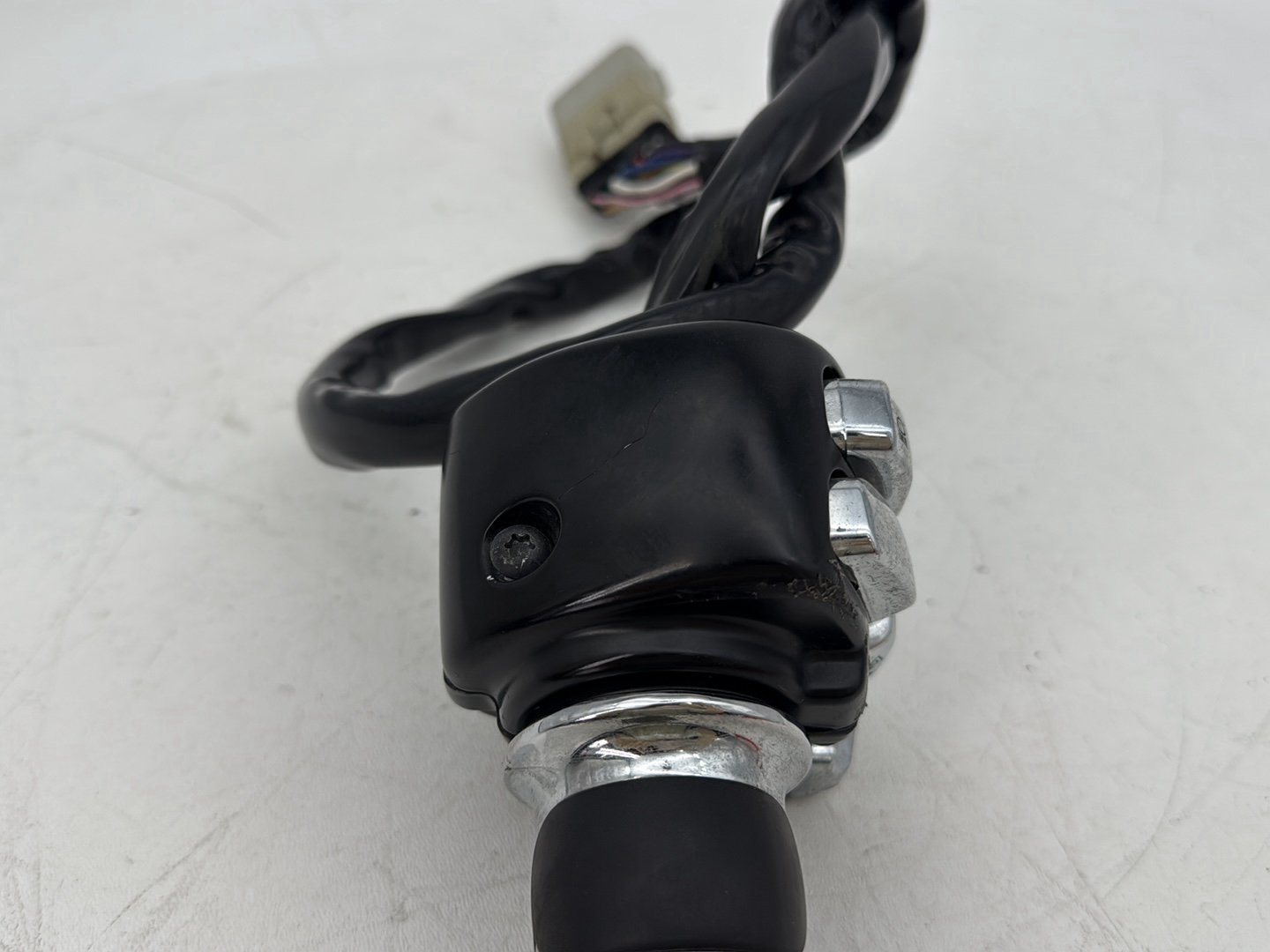 2007 - 2012 Harley-Davidson Touring Electra Glide Ultra Left Turn Signal Headlight Switches Controls 71685-06