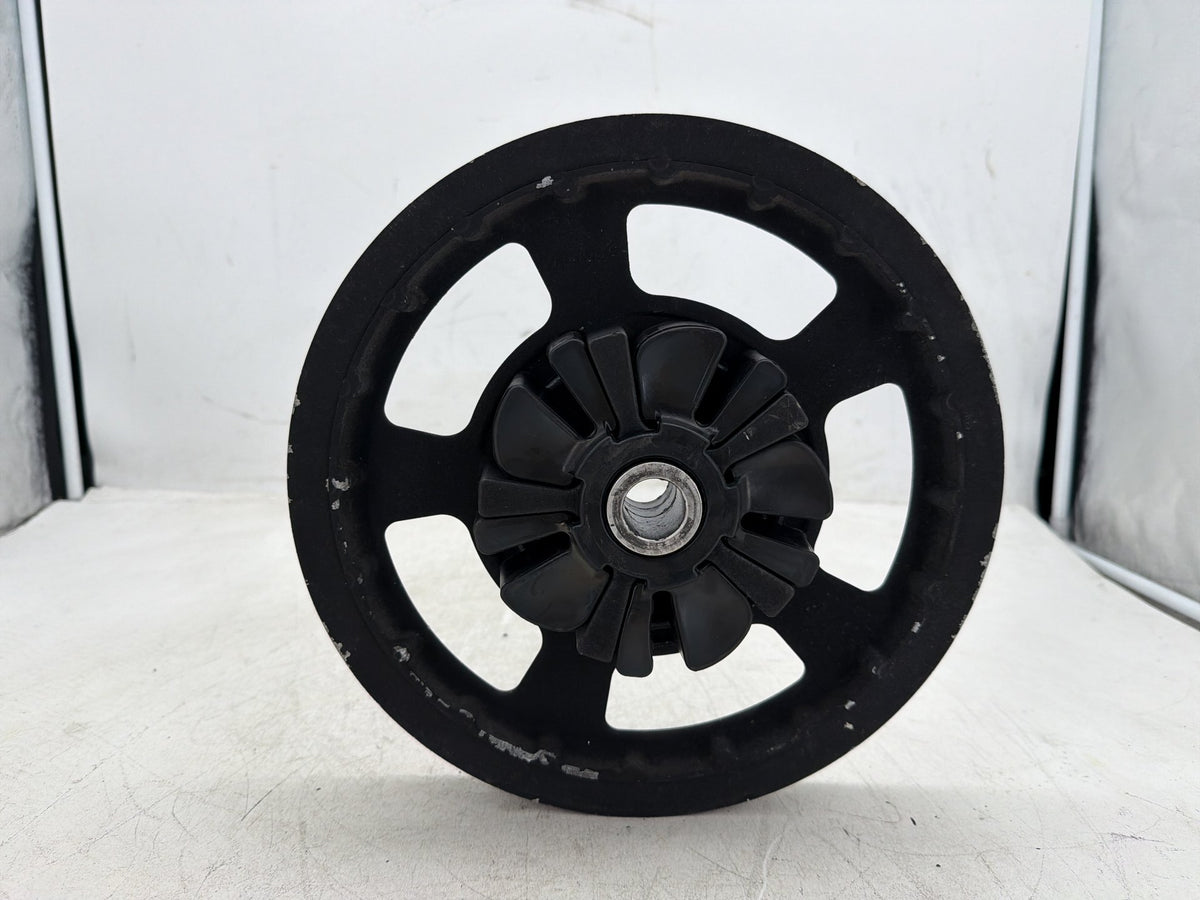 2015 Harley Electra Glide Touring Ultra OEM Rear Driver Pulley Sprocket 68T 1"