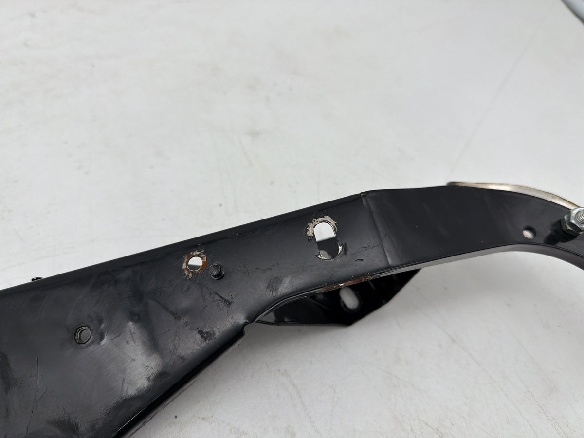 2010 Harley Street Glide Touring FLHX OEM Right Left Fairing Support Brackets