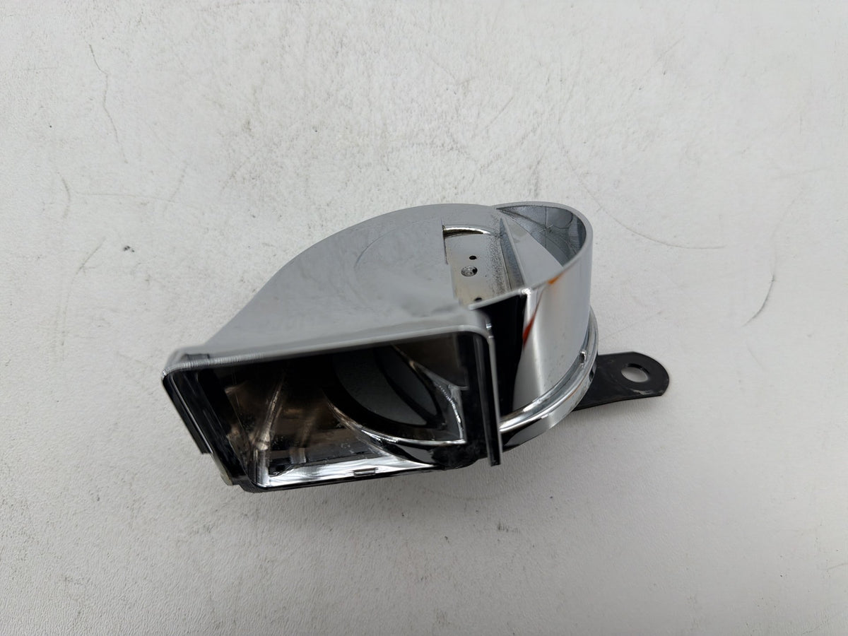 2011 Harley Electra Glide Touring Ultra OEM Signal Horn Klaxon Beep