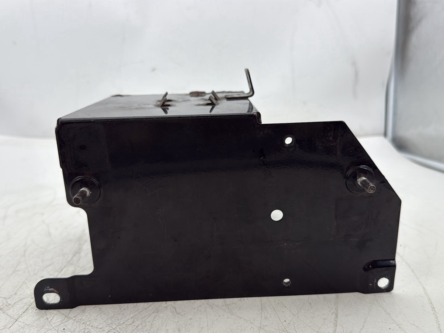 2000 Harley Touring Electra Glide Ultra OEM Battery Tray Bracket Holder Carrier