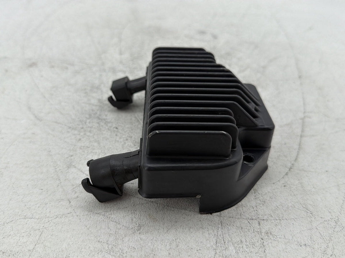 2014 Harley Dyna Switchback FLD OEM Voltage Regulator Rectifier