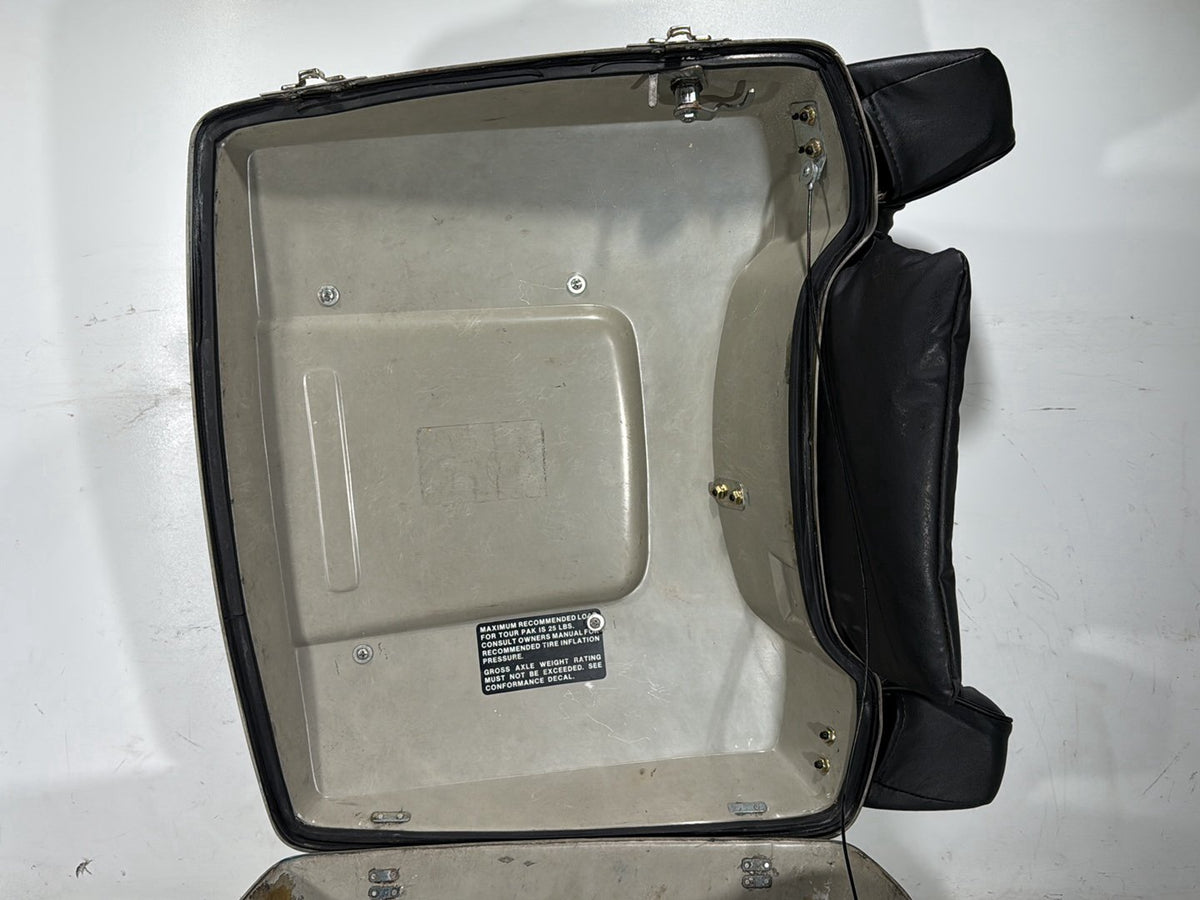 1990 Harley Electra Glide Touring Sport OEM Pass Backrest Tour Pak Luggage NOKey