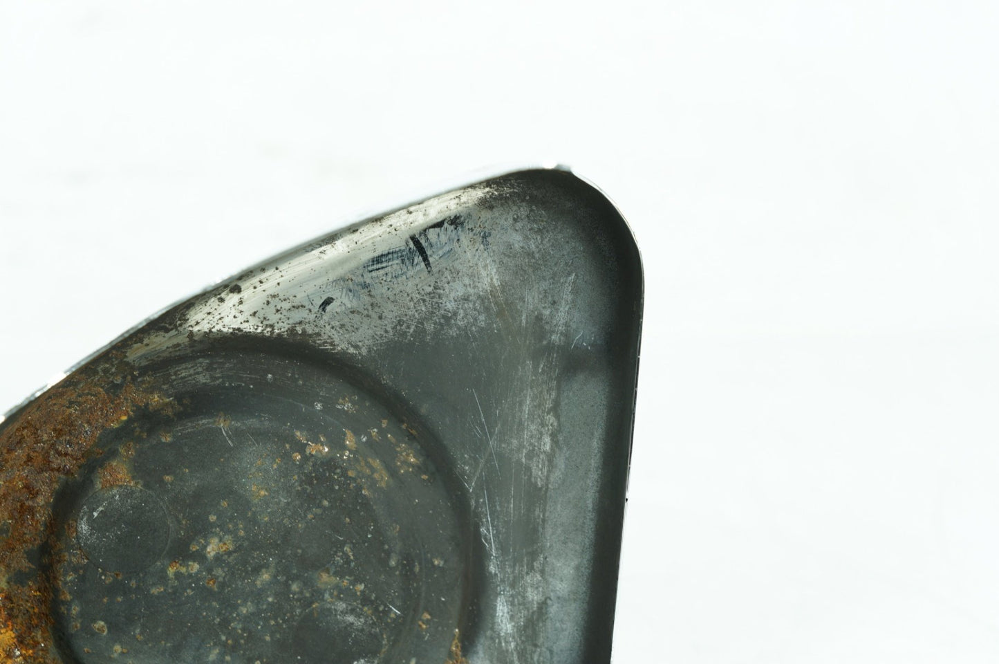 1999 - 2006 Harley-Davidson Touring Electra Glide Ultra Rear Brake Caliper Cover Cap Trim 43070-89