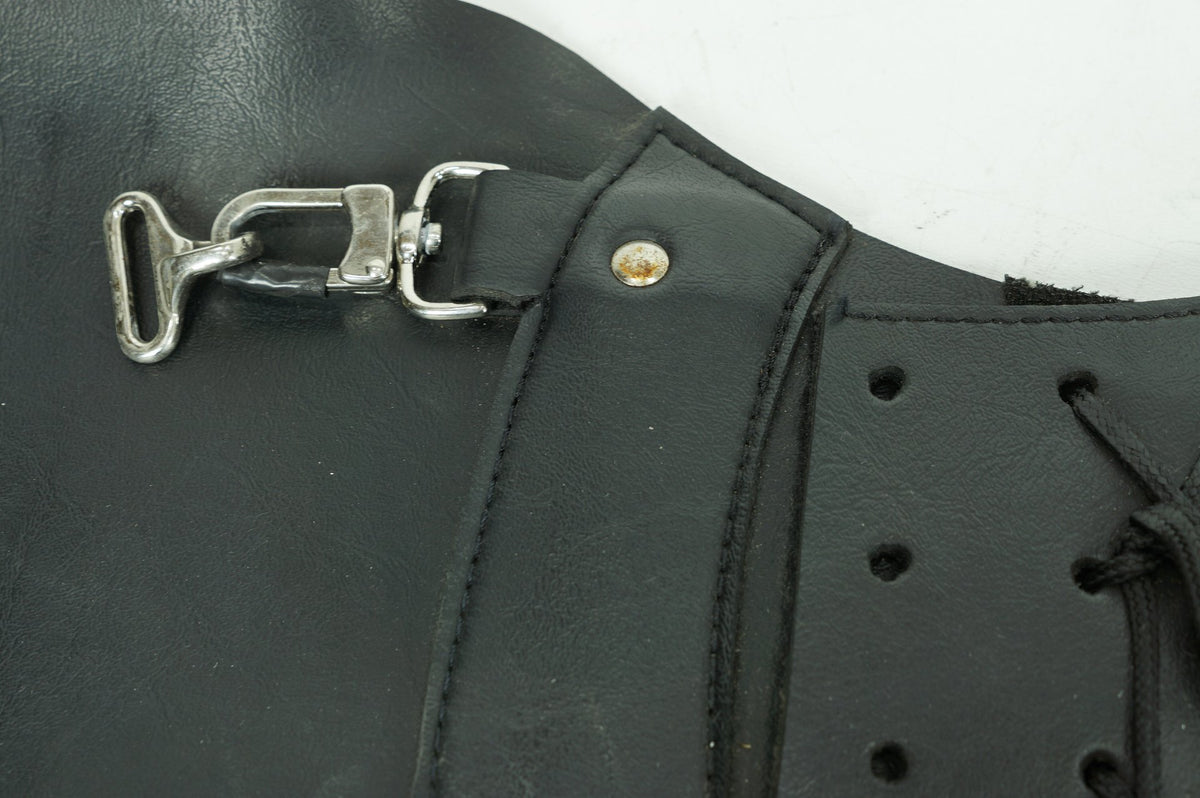 2013 Harley Sportster XL1200 C Custom OEM Rear Saddle Bag Bridge Holder Leather