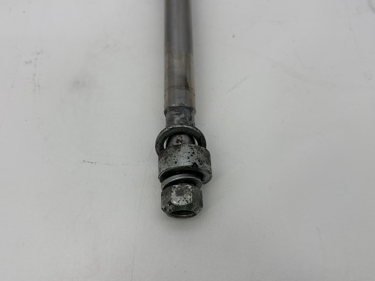 2003 Harley Sportster XL1200C 1200 Custom Anniversary OEM Front Wheel Axle Bolt Shaft