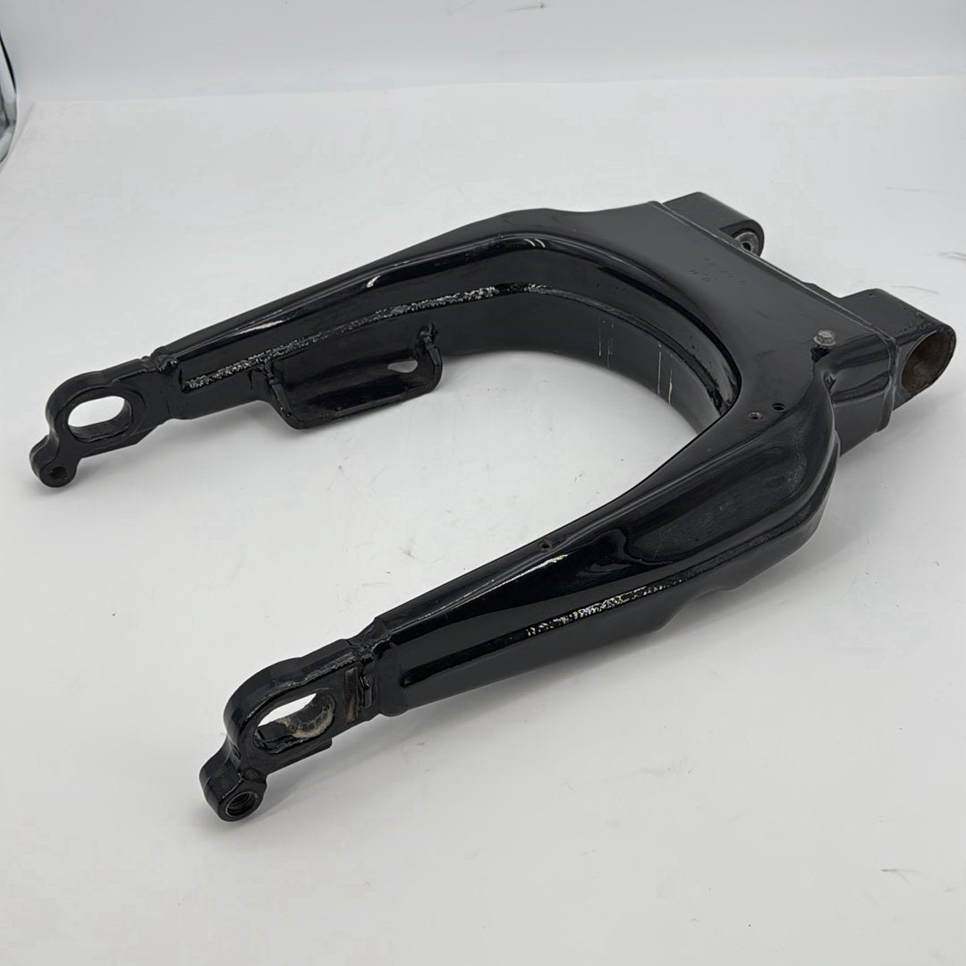 2008 - 2016 Harley-Davidson Touring Street Glide Rear Fork Swingarm Swing Arm  	47549-09