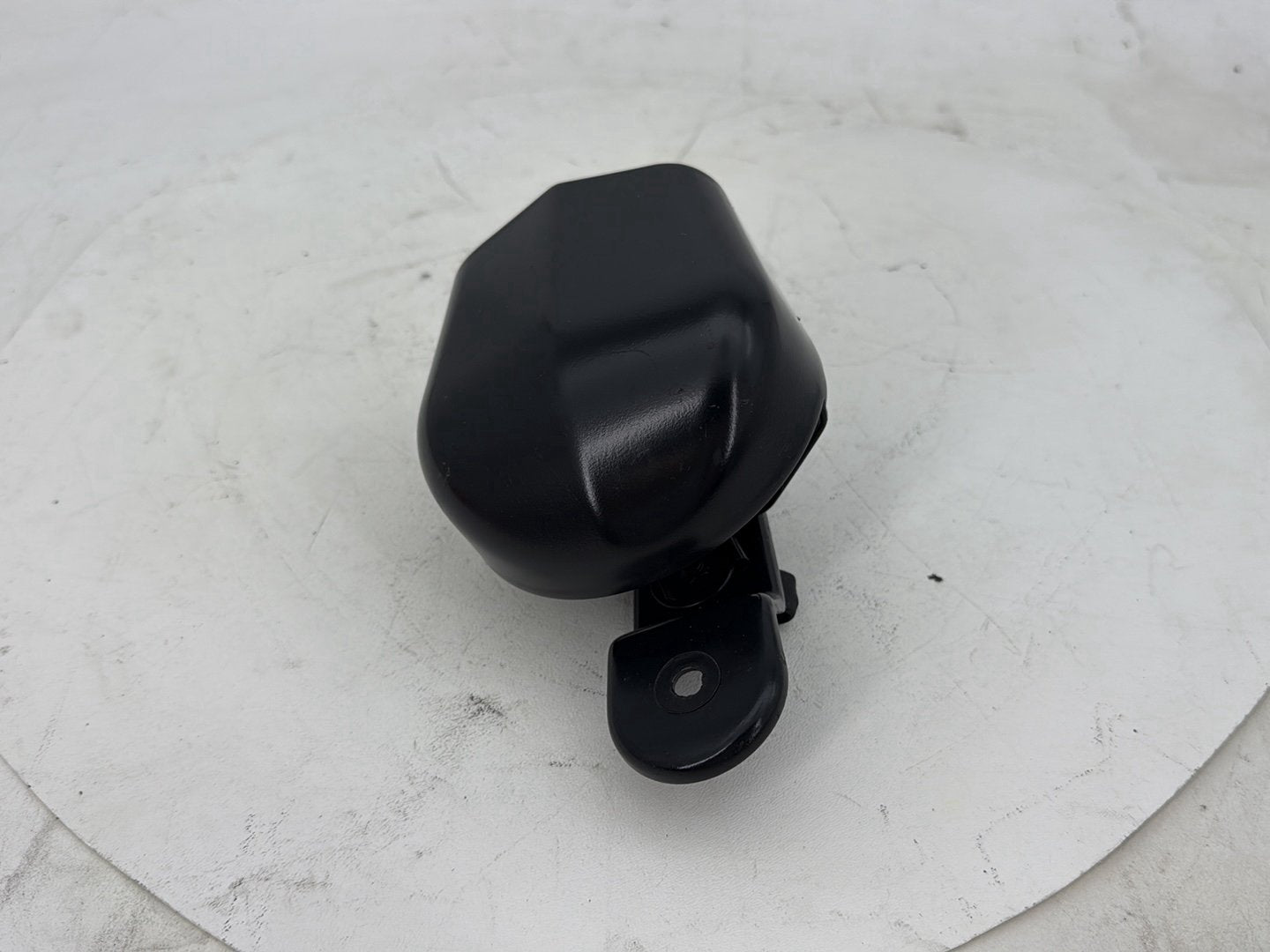 2006 Harley Dyna Super Glide Custom FXDCI OEM Horn Signal Klaxon Chrome Cover