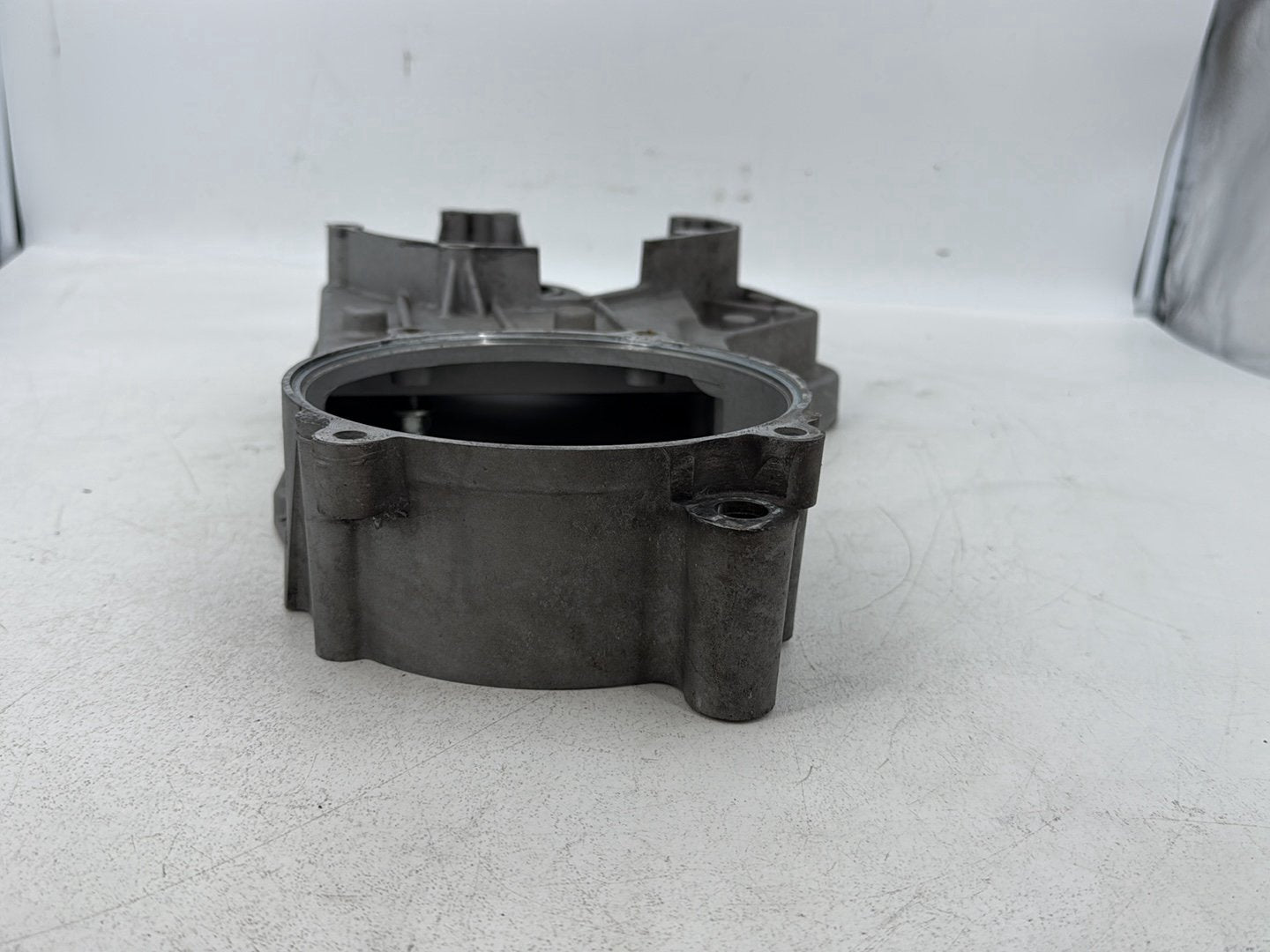 1999 - 2006 Harley-Davidson Touring Electra Glide Inner Primary Clutch Cover 60677-01B