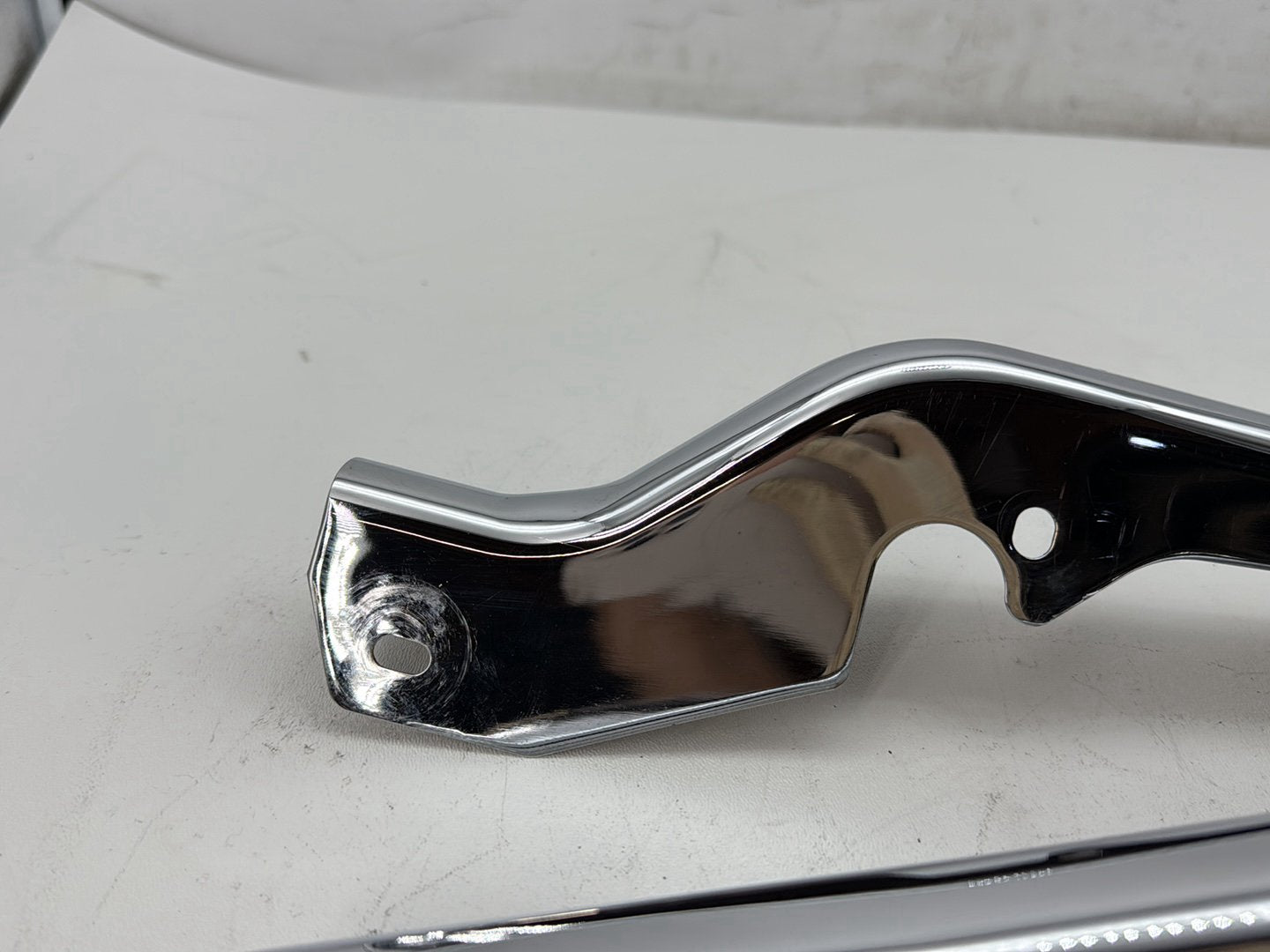 2008 Harley Road King Touring FLHR OEM Left Right Saddlebag Fender Struts Brackets