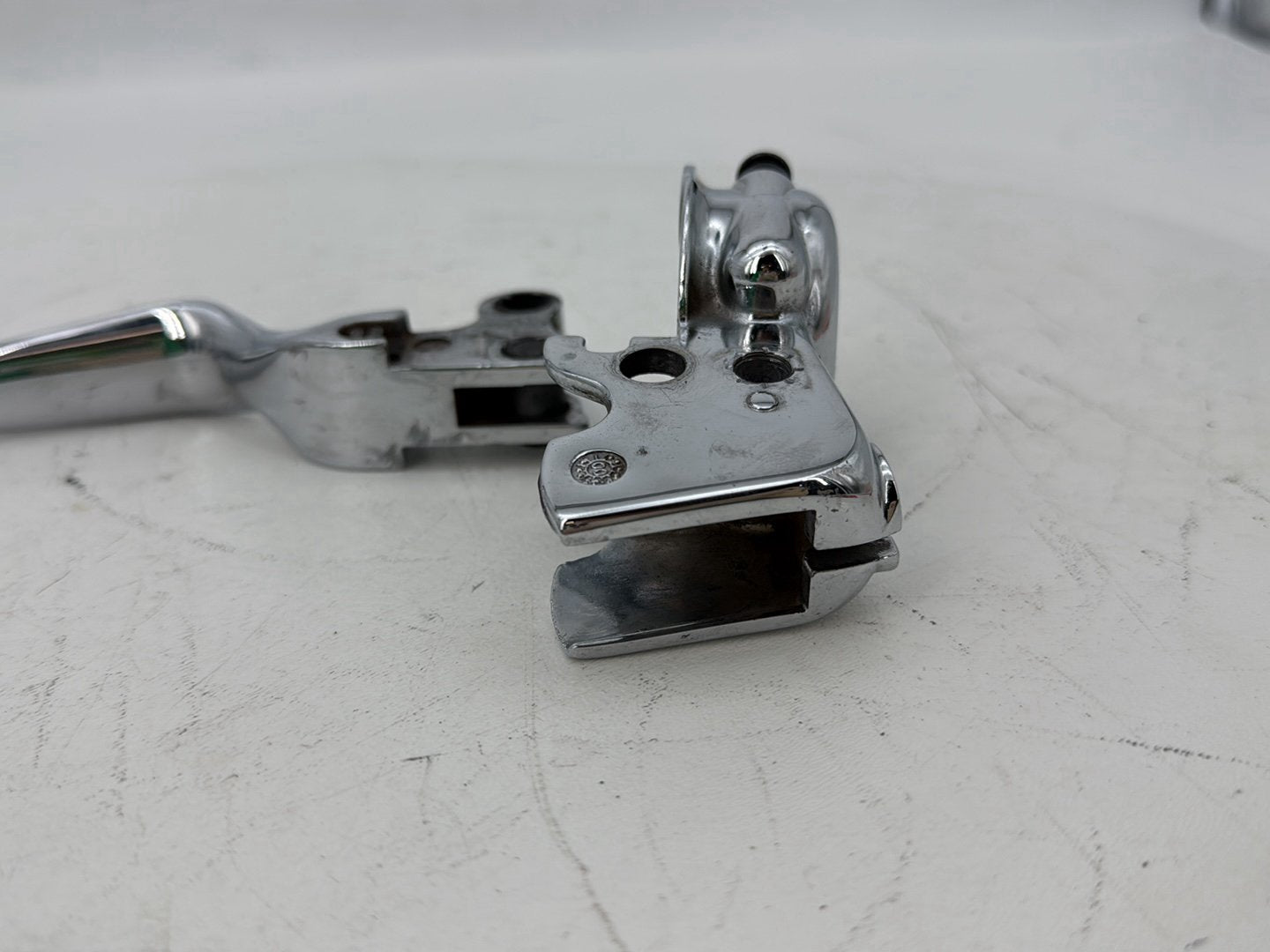 1999 - 2006 Harley-Davidson Touring CVO Screamin Eagle Road King Front Left Hand Clutch Control Lever 45077-07