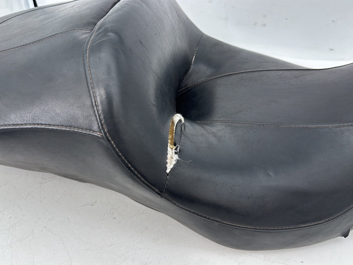 08 Harley Touring Electra Glide OEM Passenger Rider Driver Seat Saddle * TORN *