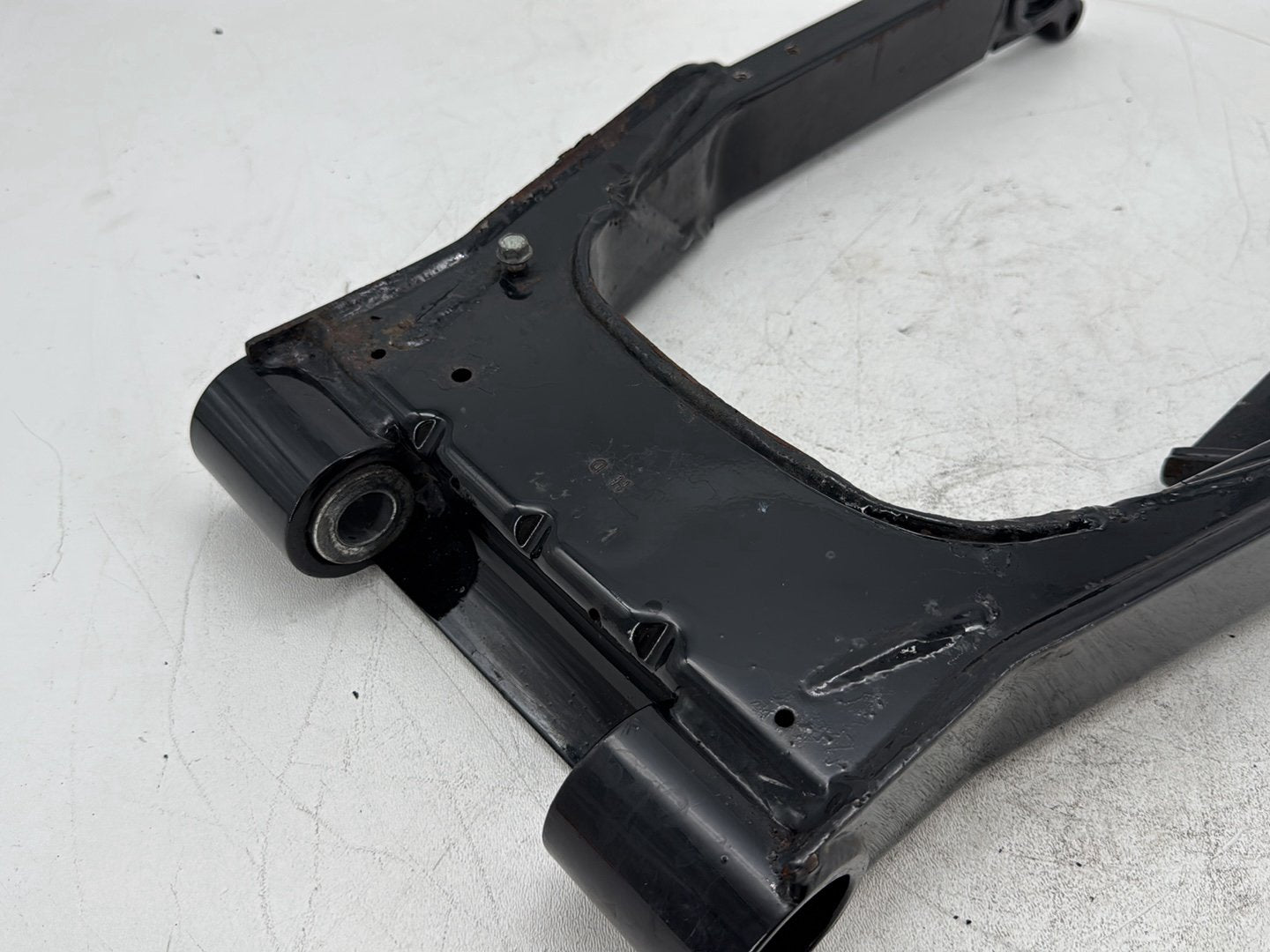 2006 Harley Street Glide Touring FLHXI OEM Rear Fork Swingarm Swing Arm