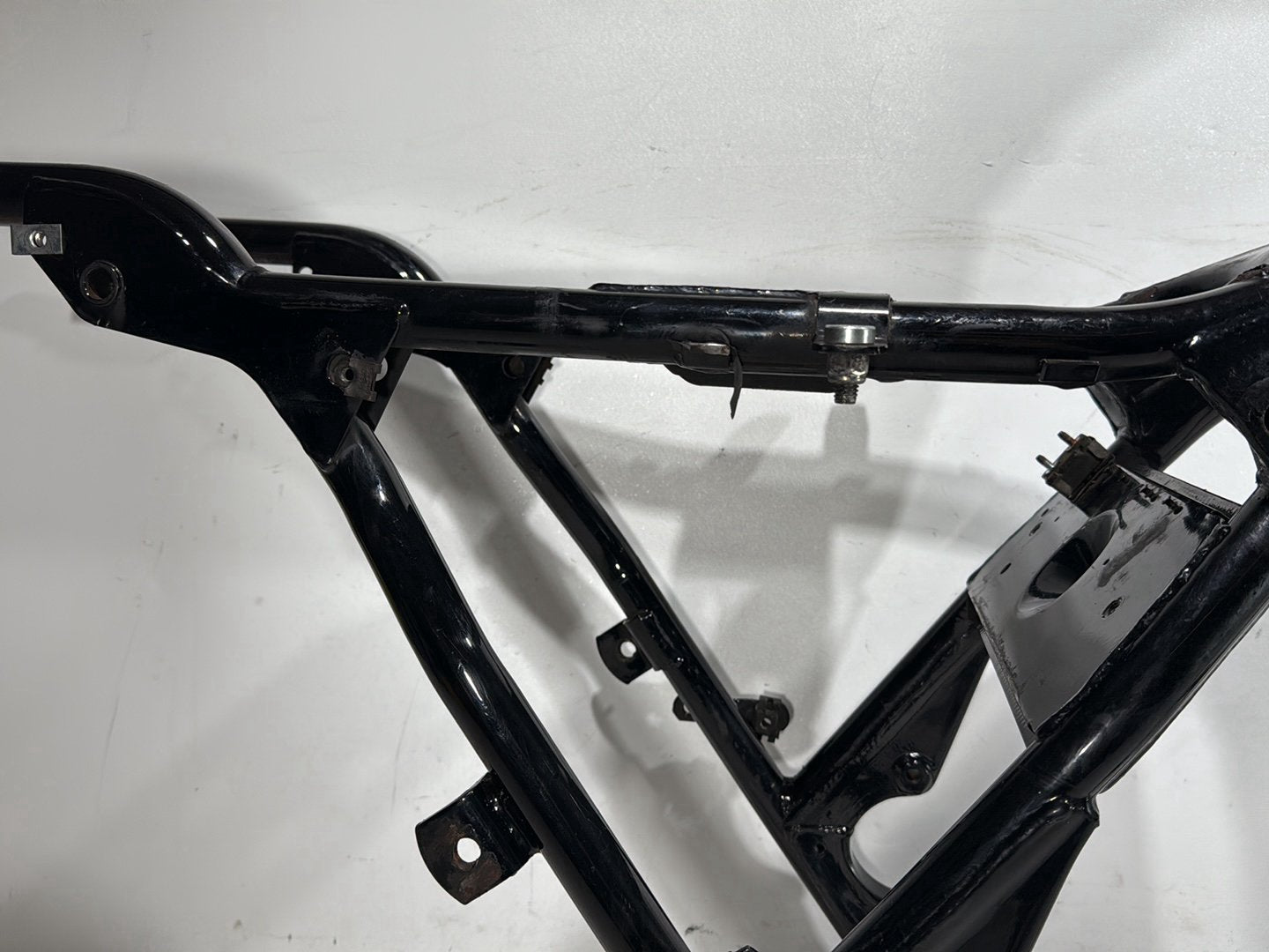1995 Harley Road King Touring FLHR OEM Body Main Frame Chassis CLN CLR