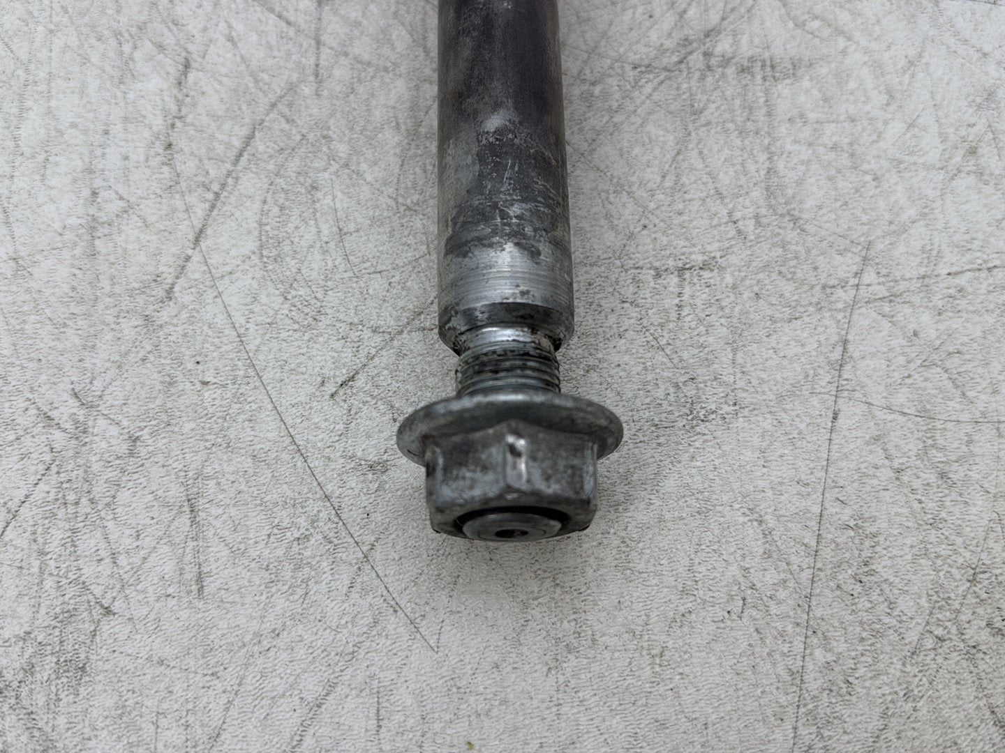 2007 Harley Dyna Street Bob FXDBI OEM Rear Wheel Axle Bolt Shaft