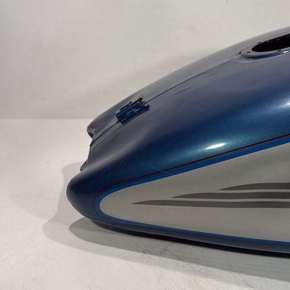 1999 - 2006 Harley-Davidson Touring Electra Glide Ultra Fuel Gas Tank Gasoline Reservoir  	61356-03
