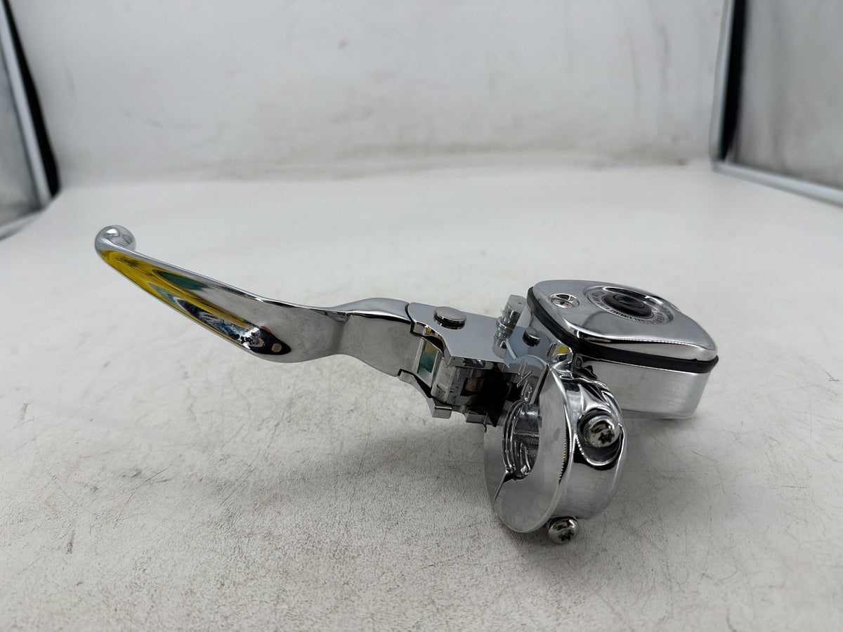 07 Harley Electra Glide Touring CVO Front Left Hand Clutch Lever Master Cylinder