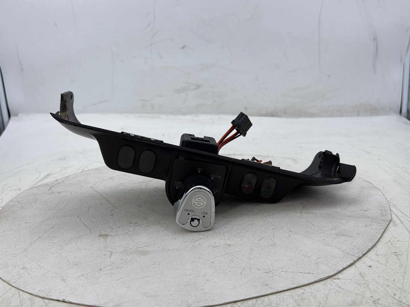 2012 Harley Street Glide Touring FLHX OEM Dash Ignition Cap Switch Lockset NO Key
