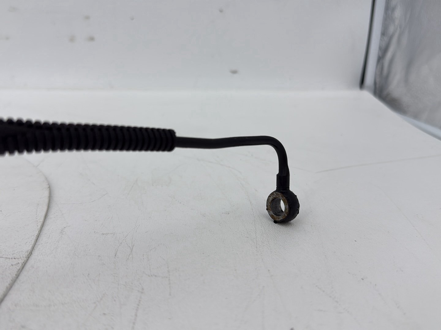 2007 - 2012 Harley-Davidson Touring Electra Glide Ultra Rear Brake Hose Line Pipe