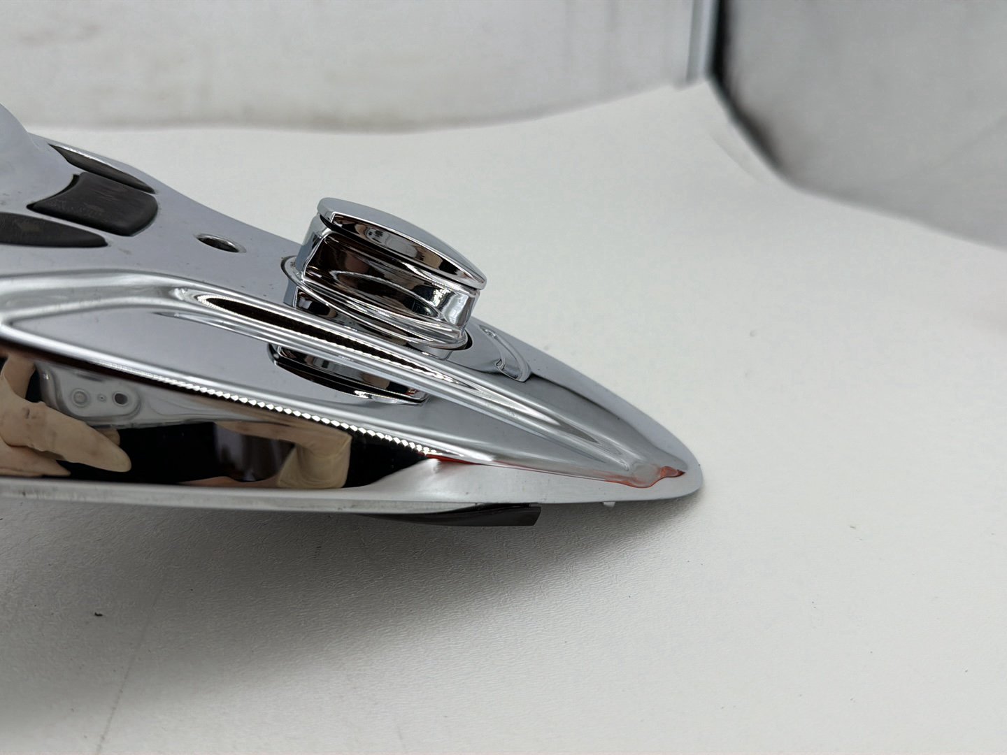 2011 Harley Heritage Softail Classic FLSTC OEM Fuel Gas Tank Dash Console NOKey