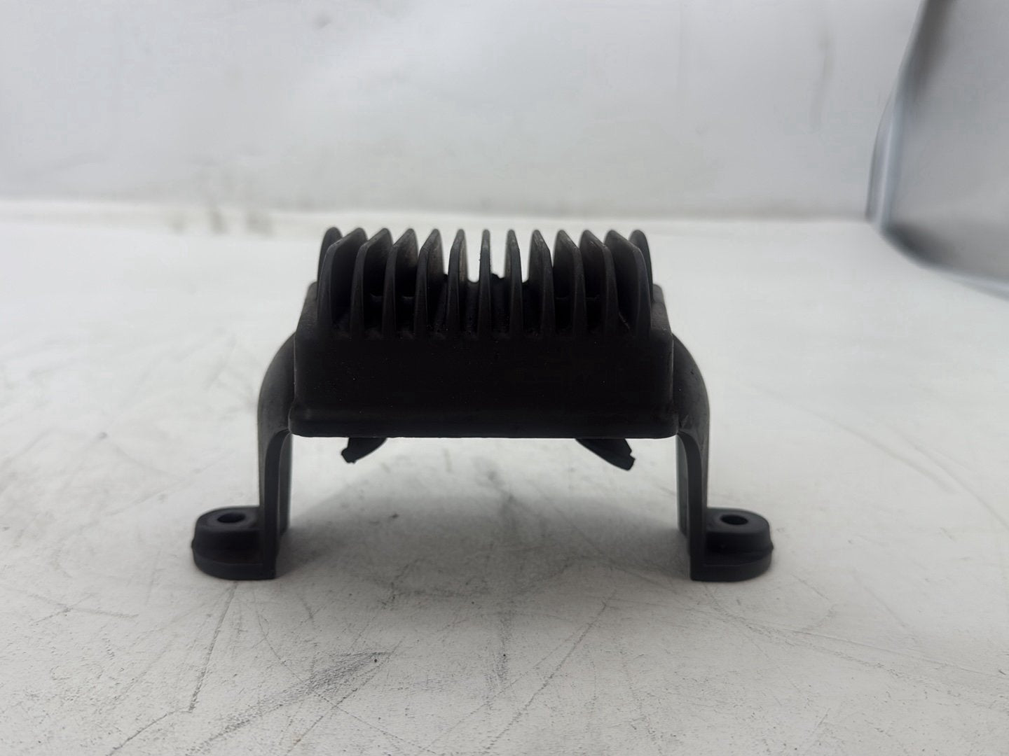 2011 Harley Electra Glide Ultra FLHTK OEM Voltage Regulator Rectifier