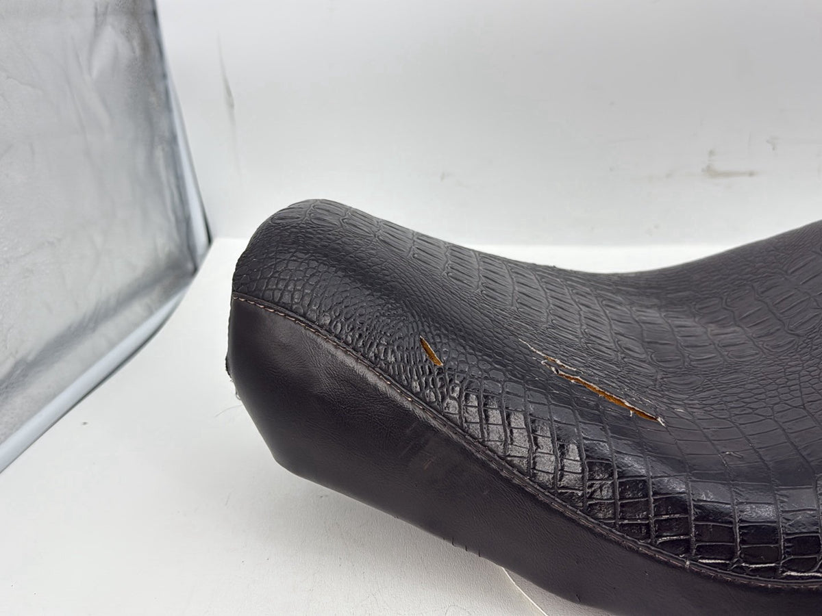 2004 - 2013 Harley-Davidson Sportster 883 Custom Passenger Rider Driver Seat Saddle  	52608-04