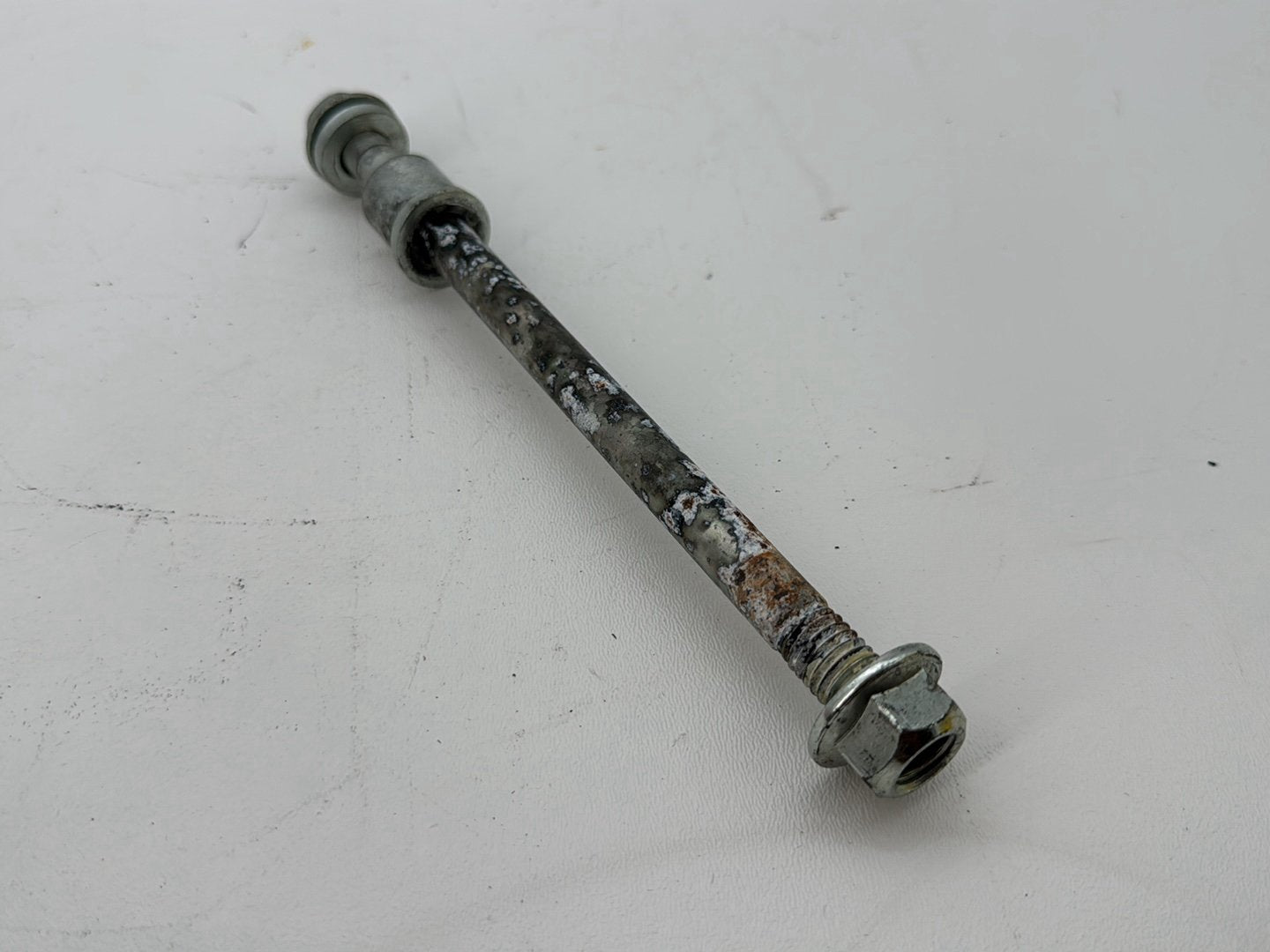2008 Harley Softail Deluxe FLSTN OEM Engine Mount Pivot Bolt Shaft