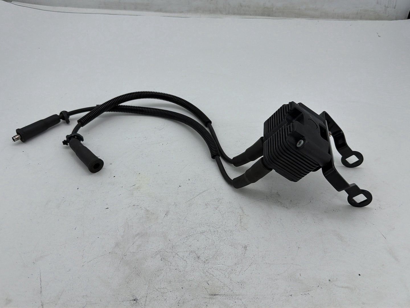 2006 Harley Sportster 883 XL883 OEM Ignition Coil Spark Plugs Cable