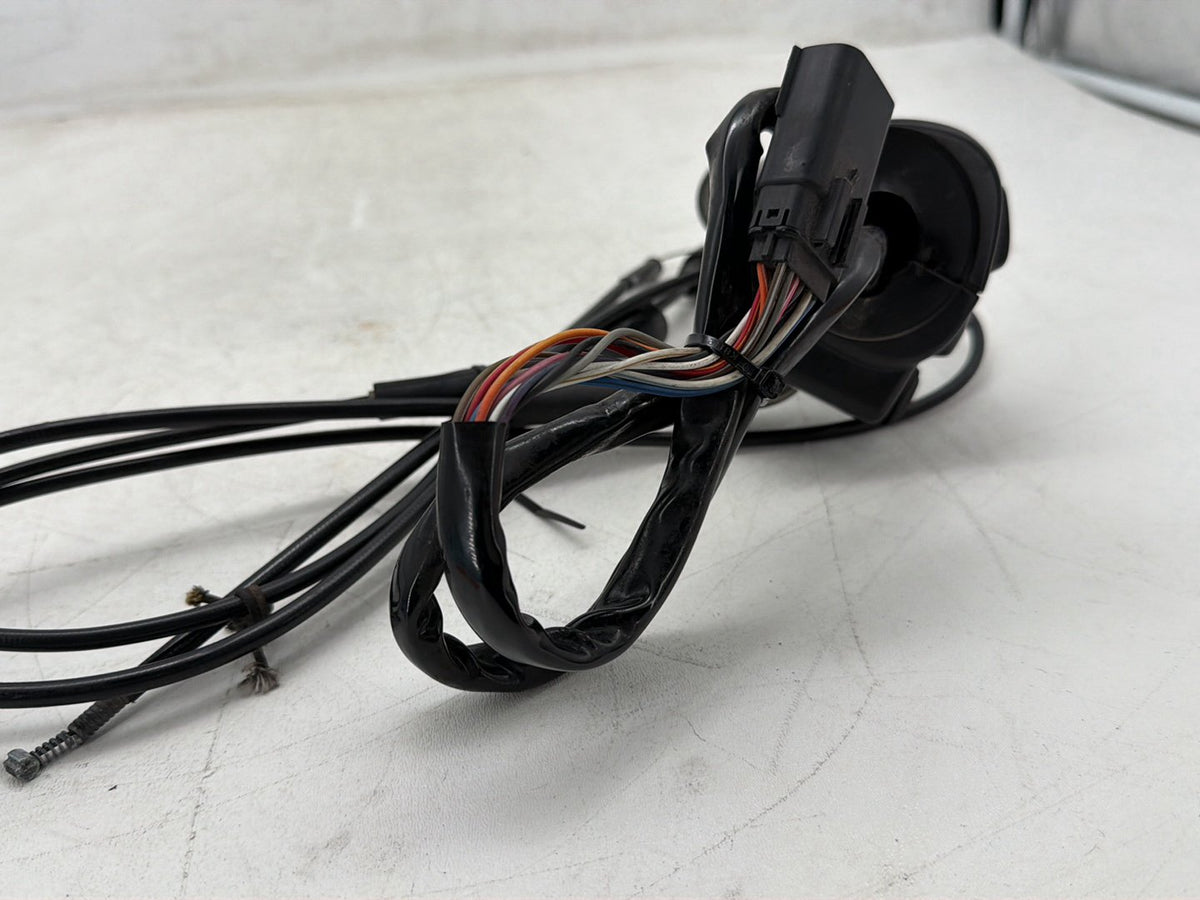2007 Harley Electra Glide Touring OEM Right Engine Start Kill Switches Controls