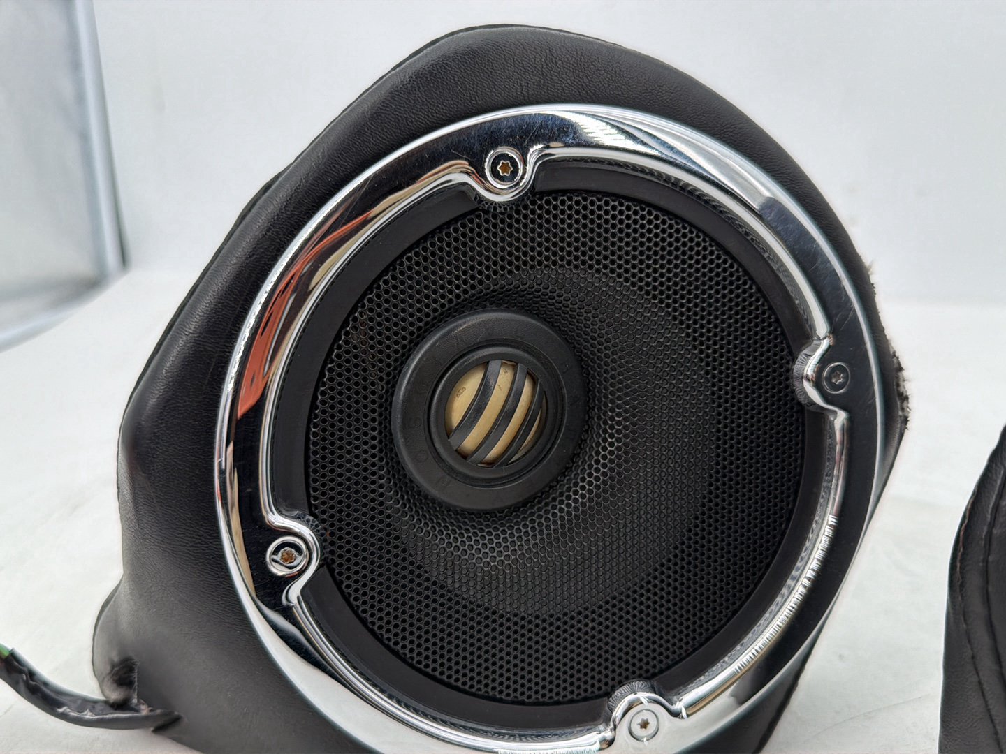 2008 - 2016 Harley-Davidson Touring Electra Glide Ultra Rear Left Right Audio Speakers 	76307-98