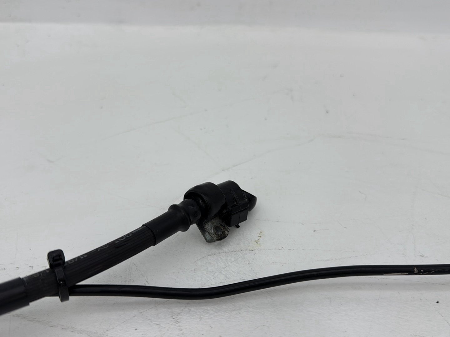 2000 Harley Touring FLHTCI Electra Glide Classic OEM Rear Brake Hose Line Pipe