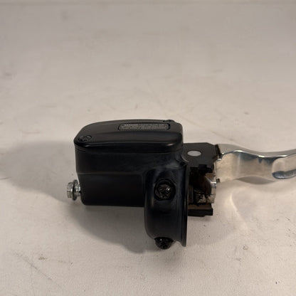 2017 - 2026 Harley-Davidson Softail Heritage Classic 114 Front Right Brake Lever Master Cylinder 41700233