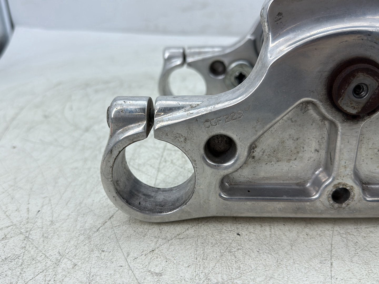 2012 Harley Dyna Super Glide Custom FXDCI OEM Front Fork Upper Lower Triple Tree
