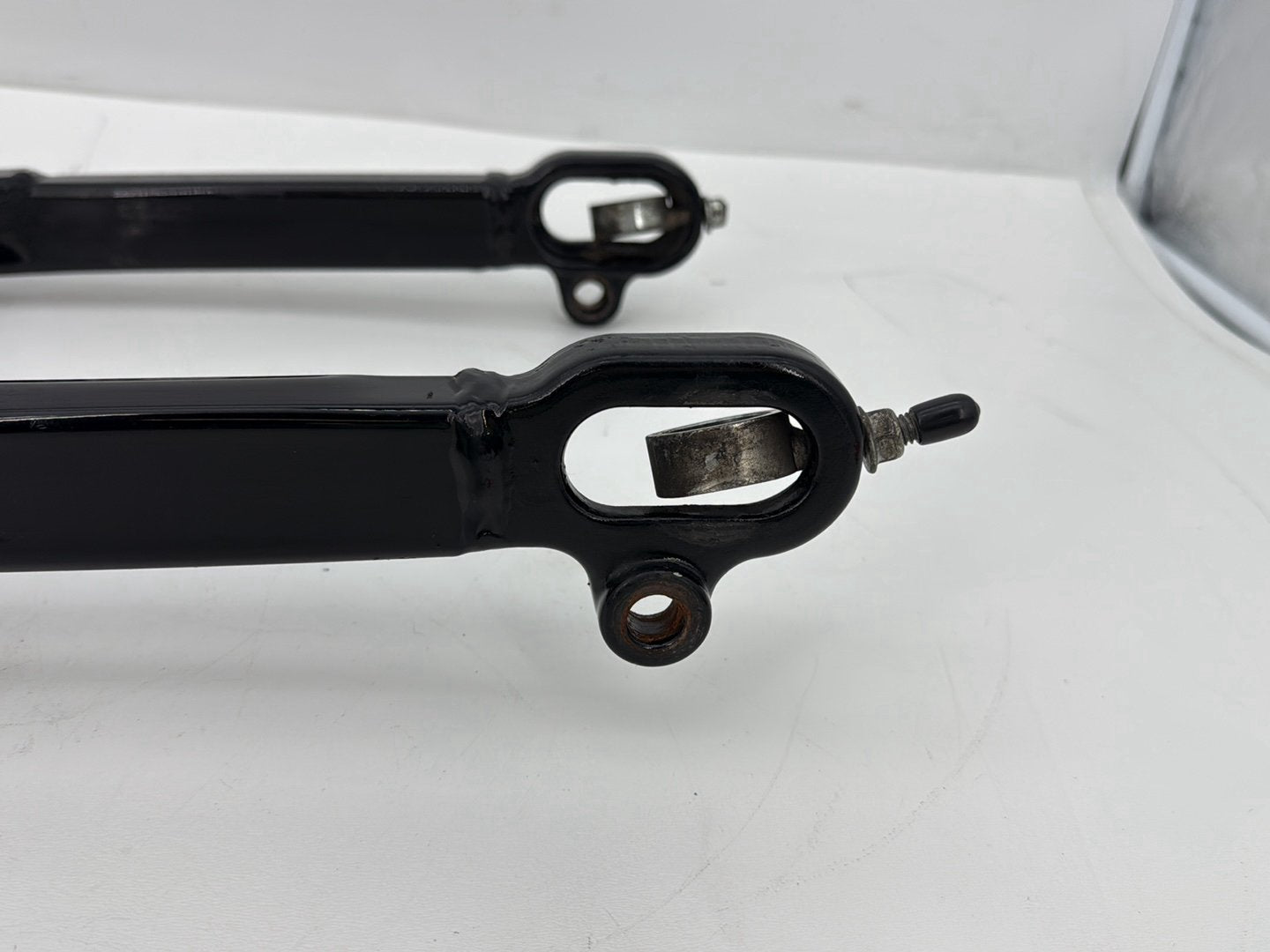 2009 Harley Sportster XL1200C 1200 Custom OEM Rear Fork Swingarm Swing Arm