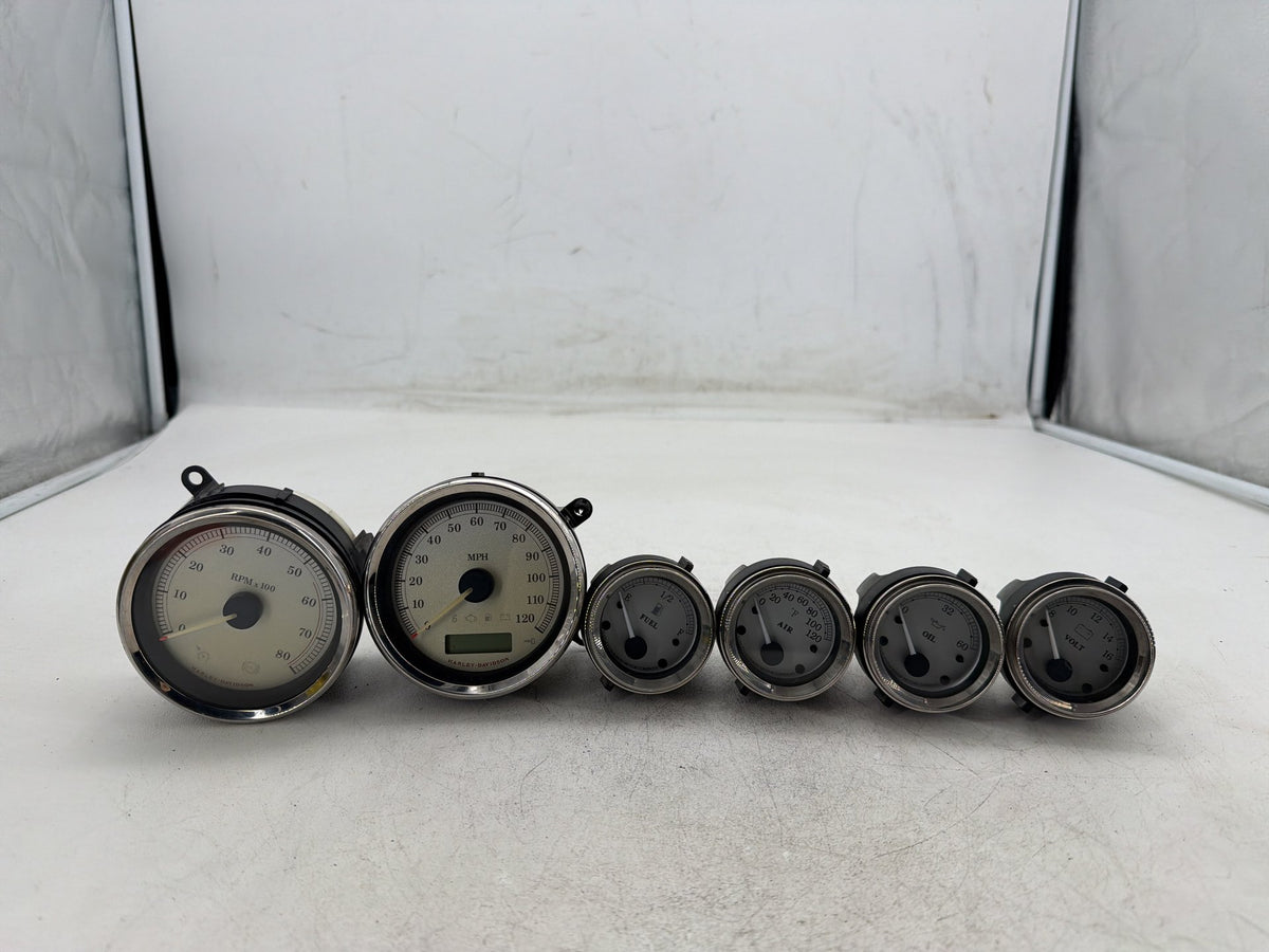 11 Harley Street Glide Air Oil Volt Fuel Tacho Speedo Gauges Silver Face 61K