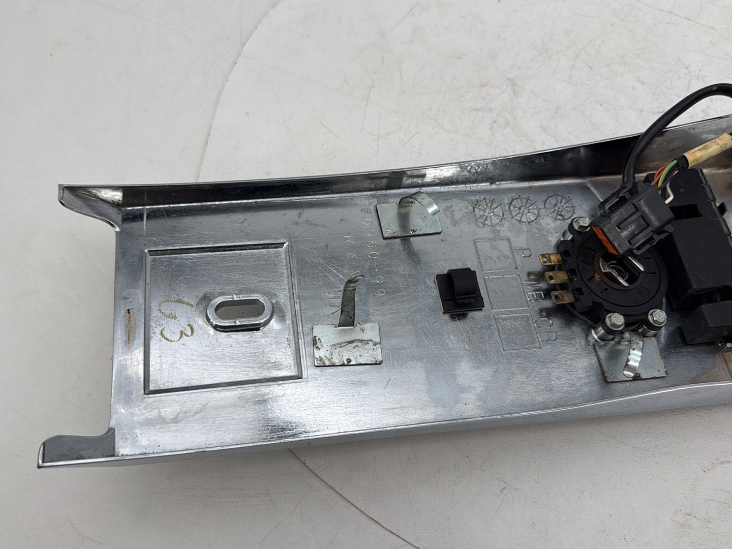 1999 - 2006 Harley-Davidson Touring Road King Classic Fuel Gas Tank Dash Console NOKey 60960-99