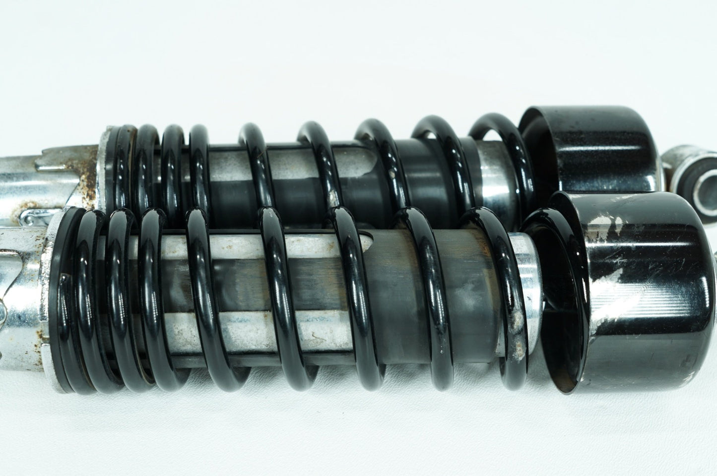 2004 - 2022 Harley-Davidson Sportster Iron 883 Rear Left Right Shock Absorbers 54550-10