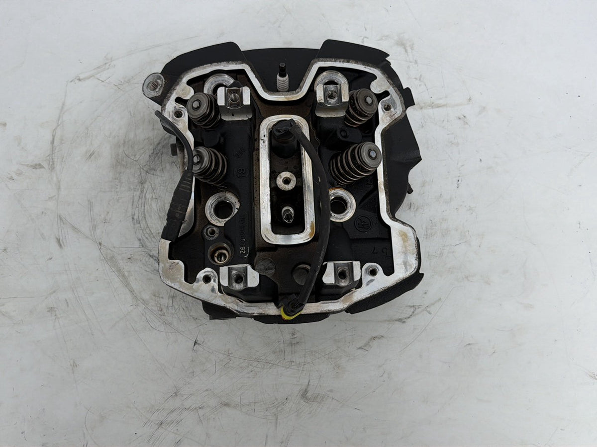 2019 Harley Touring FLHT Electra Glide OEM Front Twin Cam Engine Cylinder Head
