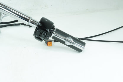 1999 - 2006 Harley-Davidson Softail Fat Boy Handlebars Left Right Switches Controls  	71684-06A