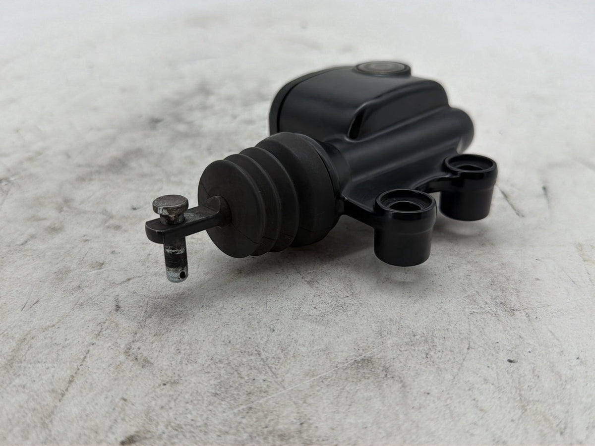 2012 Harley Electra Glide Touring Ultra OEM Rear Brake Master Cylinder Reservoir