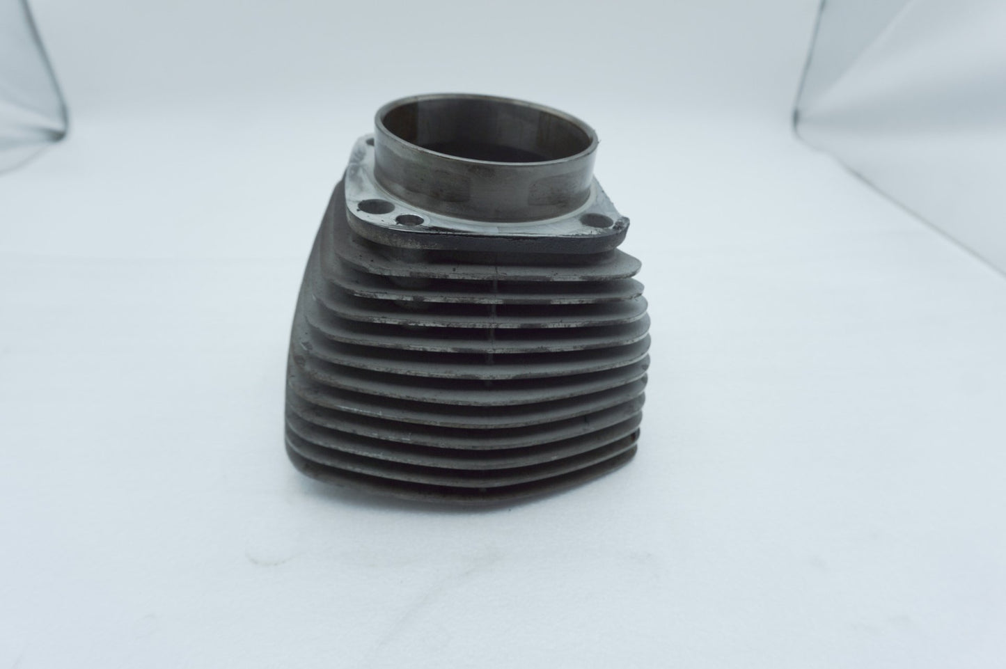 1999 - 2006 Harley-Davidson Touring Electra Ultra Classic Twin Cam Engine Jug 1 Cylinder Barrel 16525-99