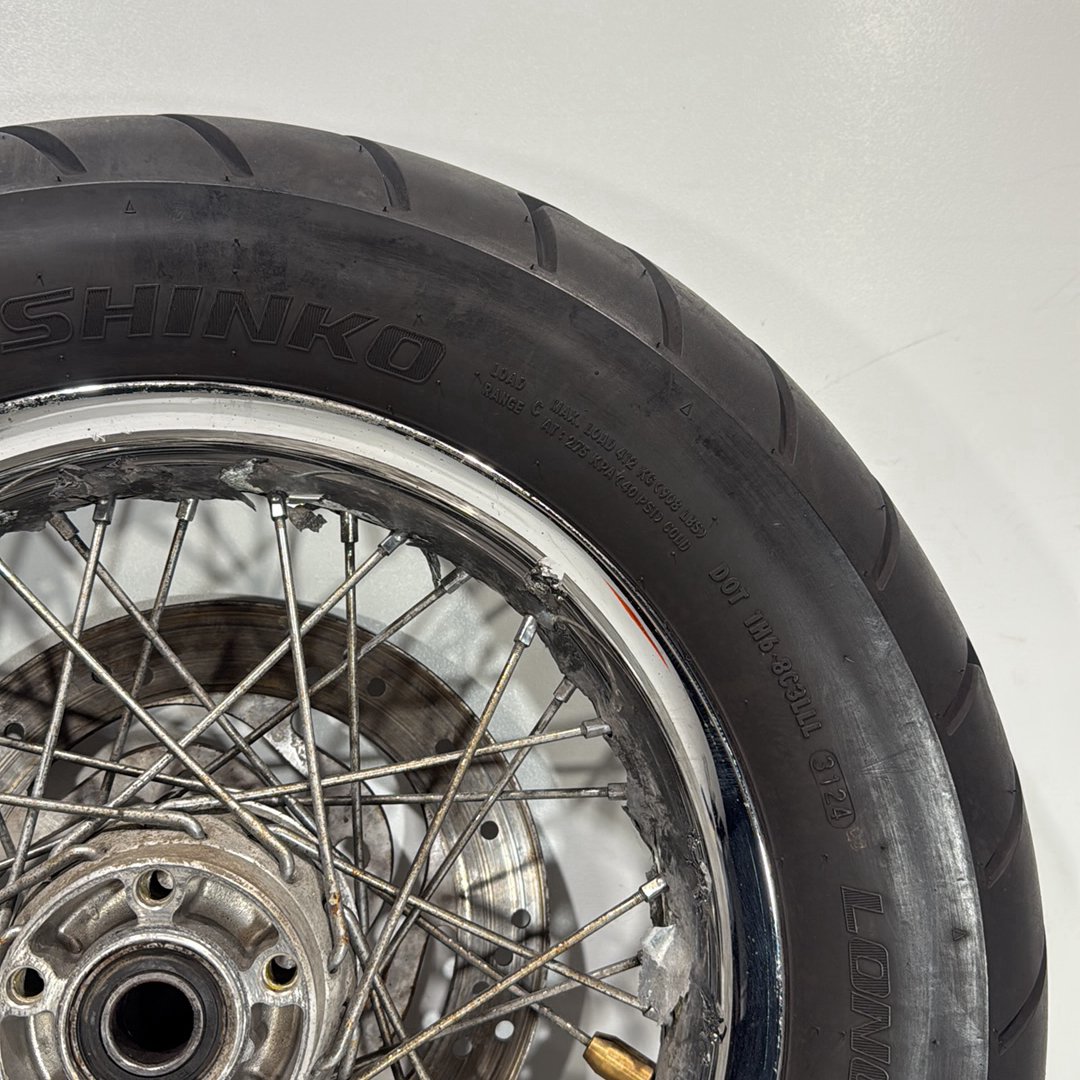 1999 - 2006 Harley-Davidson Touring Electra Glide Ultra Rear Wheel Rim Tire Spoked  	43440-05A