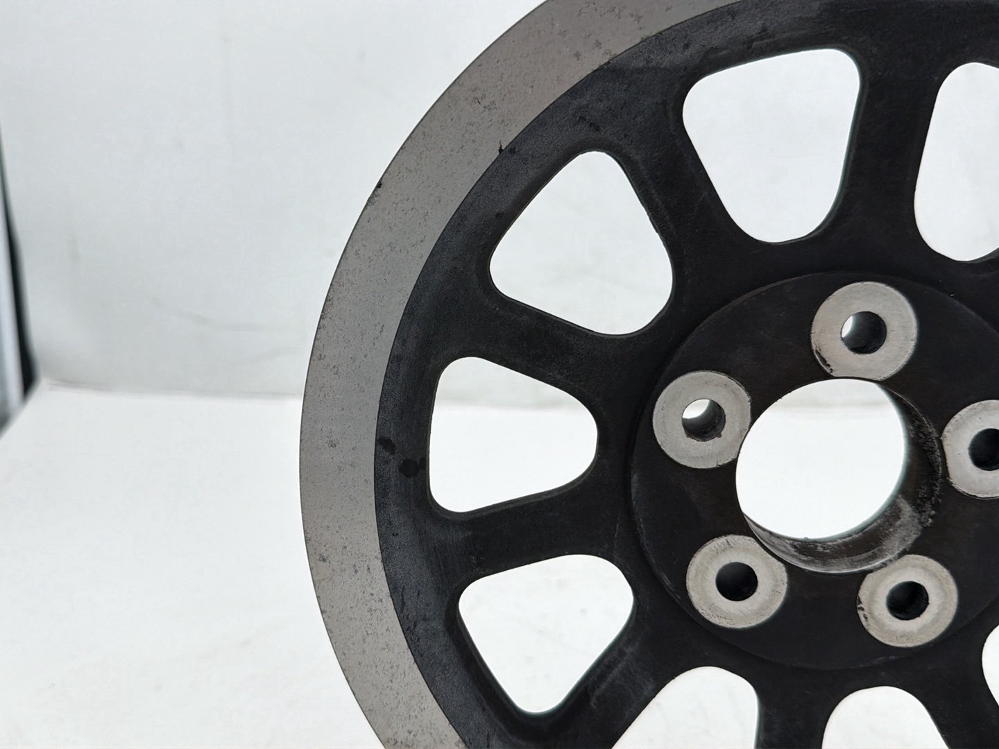 2009 Harley Dyna Street Bob FXDB OEM Rear Driver Pulley Sprocket 66T 1"